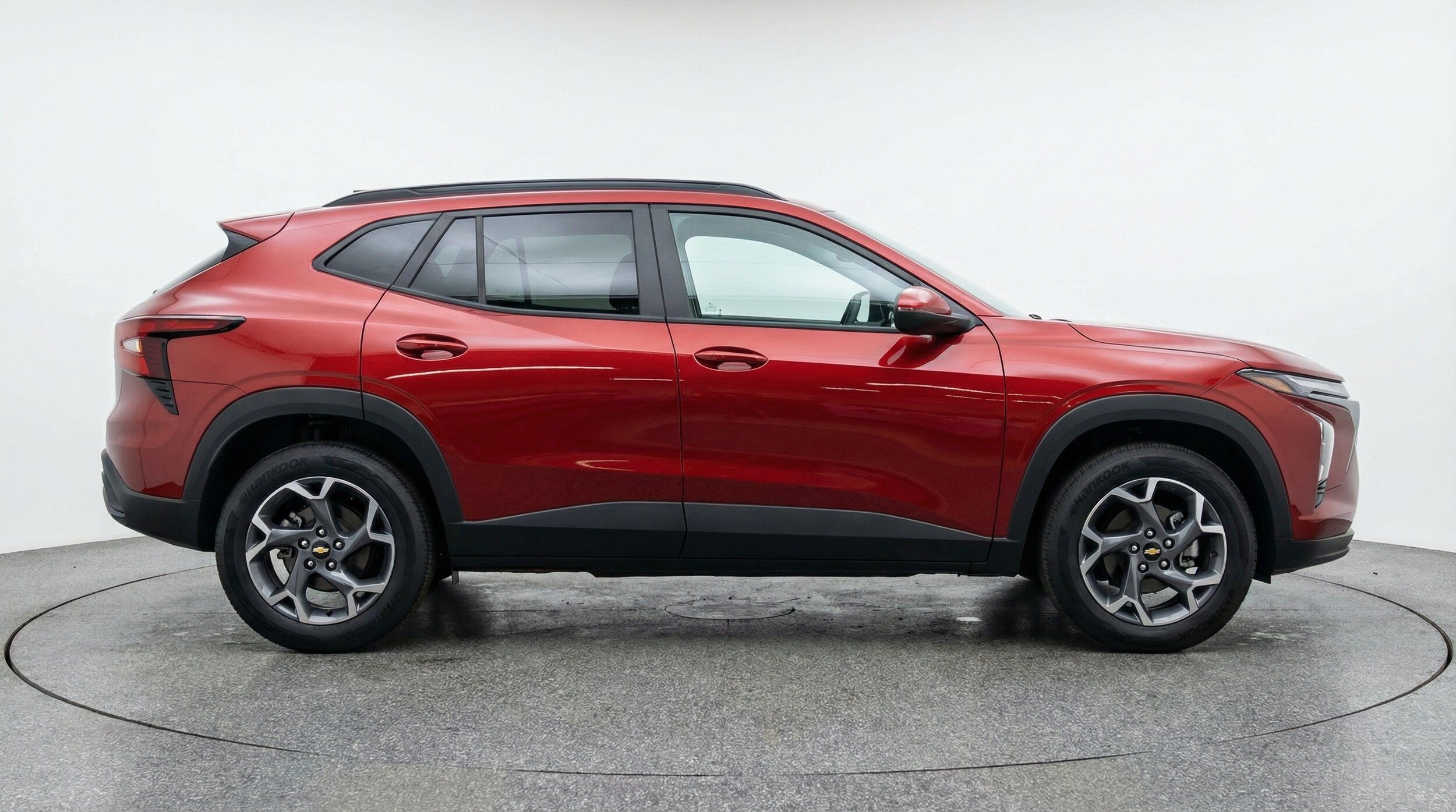 2025 Chevrolet Trax LT - Photo 11