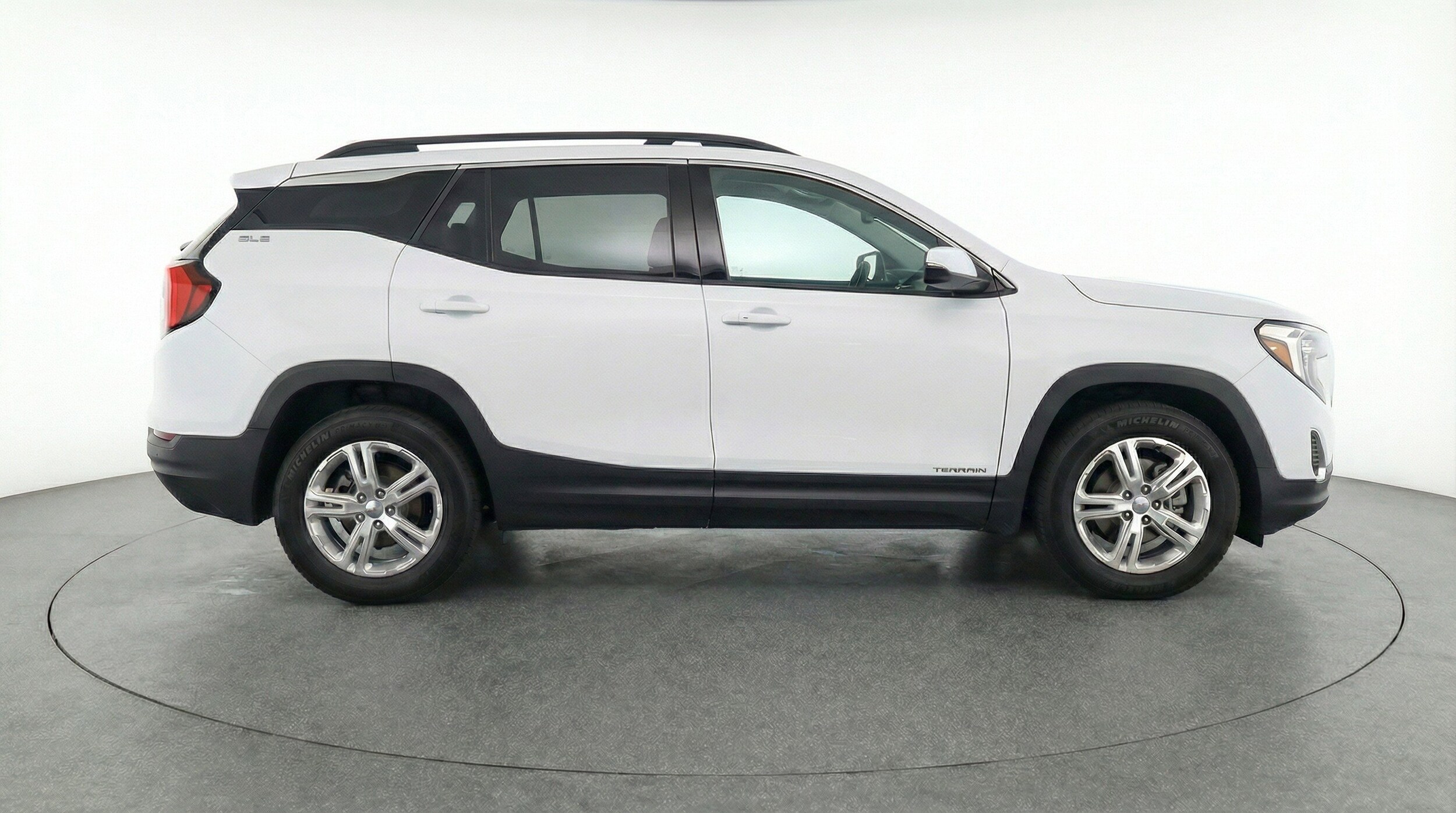 Thumbnail: 2024 GMC Terrain - 11