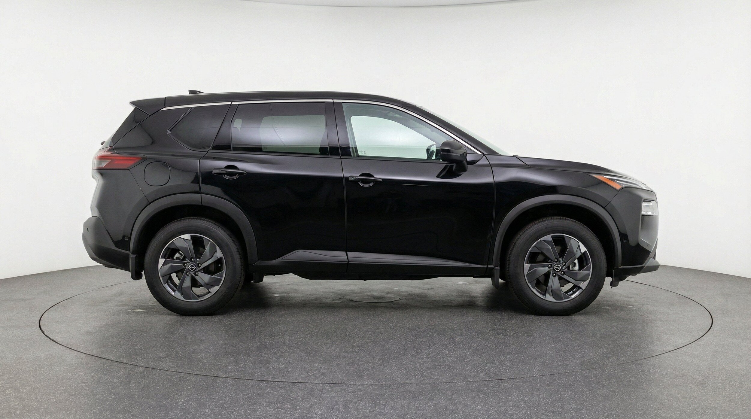 Thumbnail: 2025 Nissan Rogue - 11