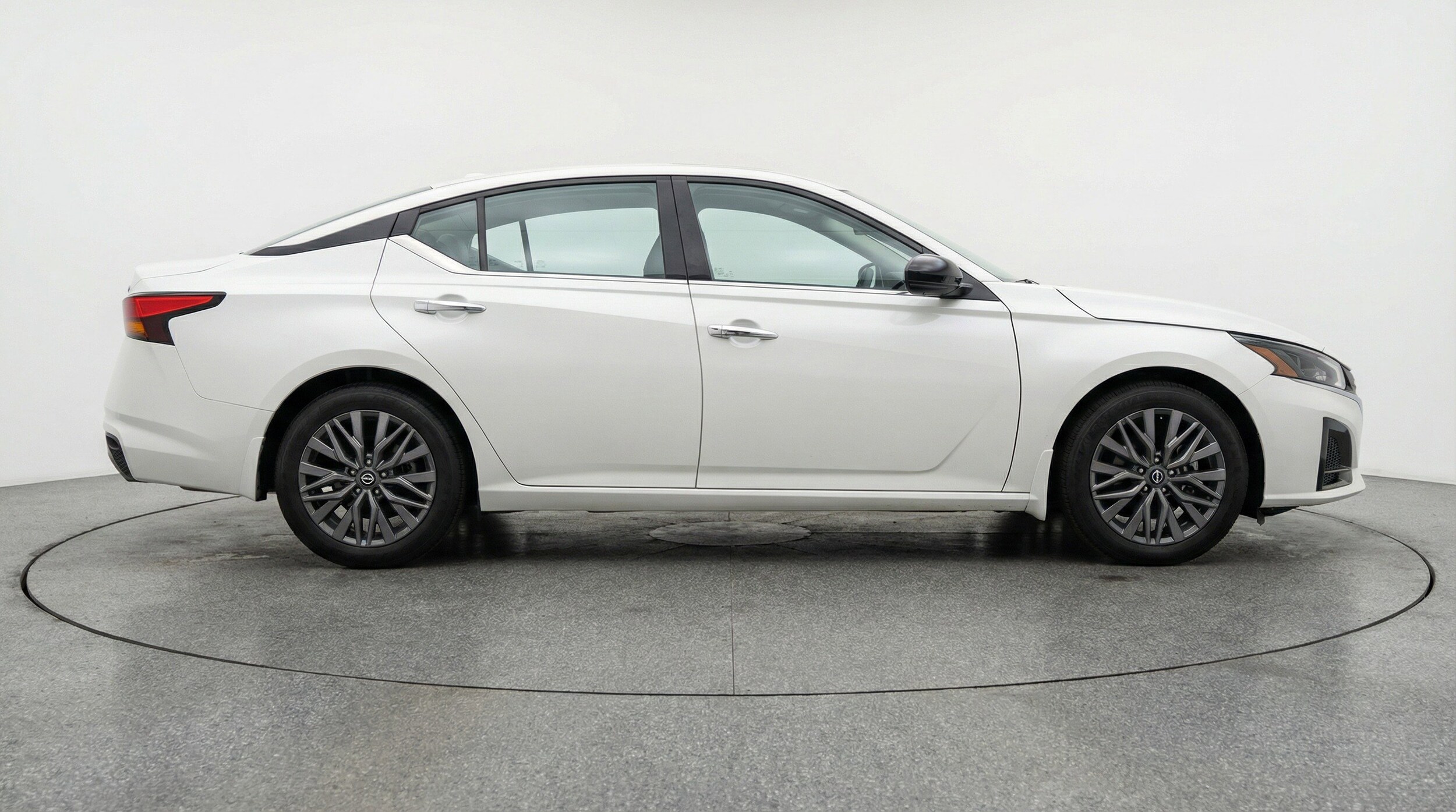 Thumbnail: 2025 Nissan Altima - 11