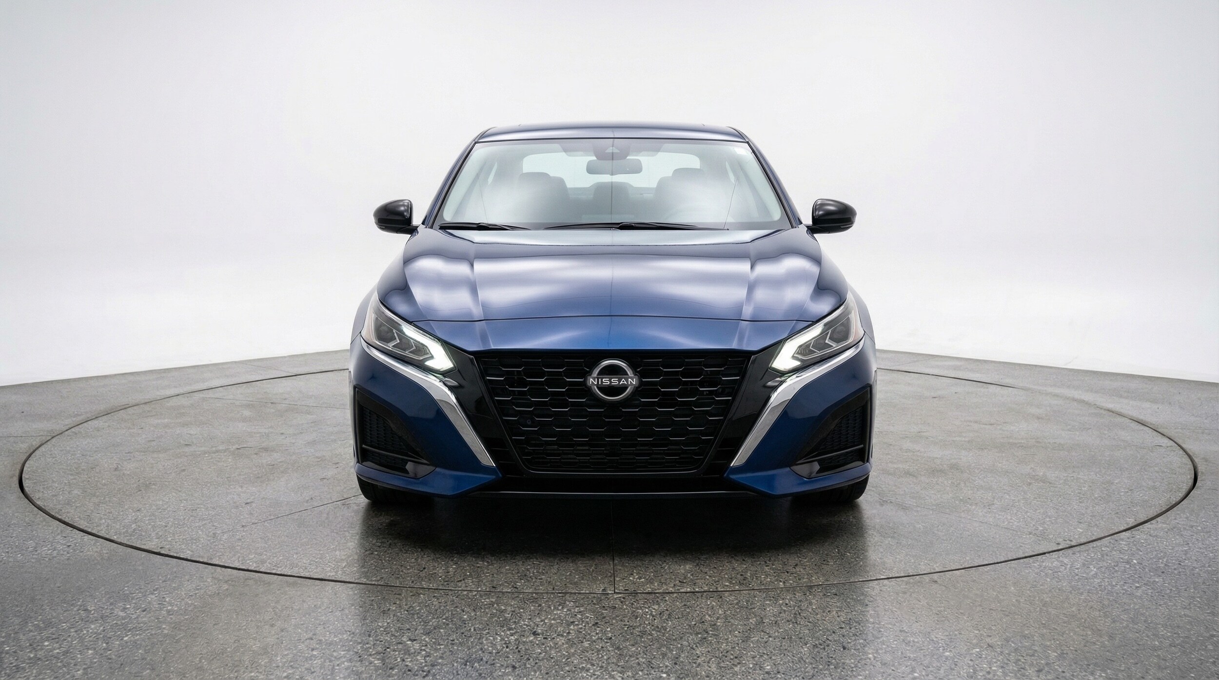 Thumbnail: 2025 Nissan Altima - 2