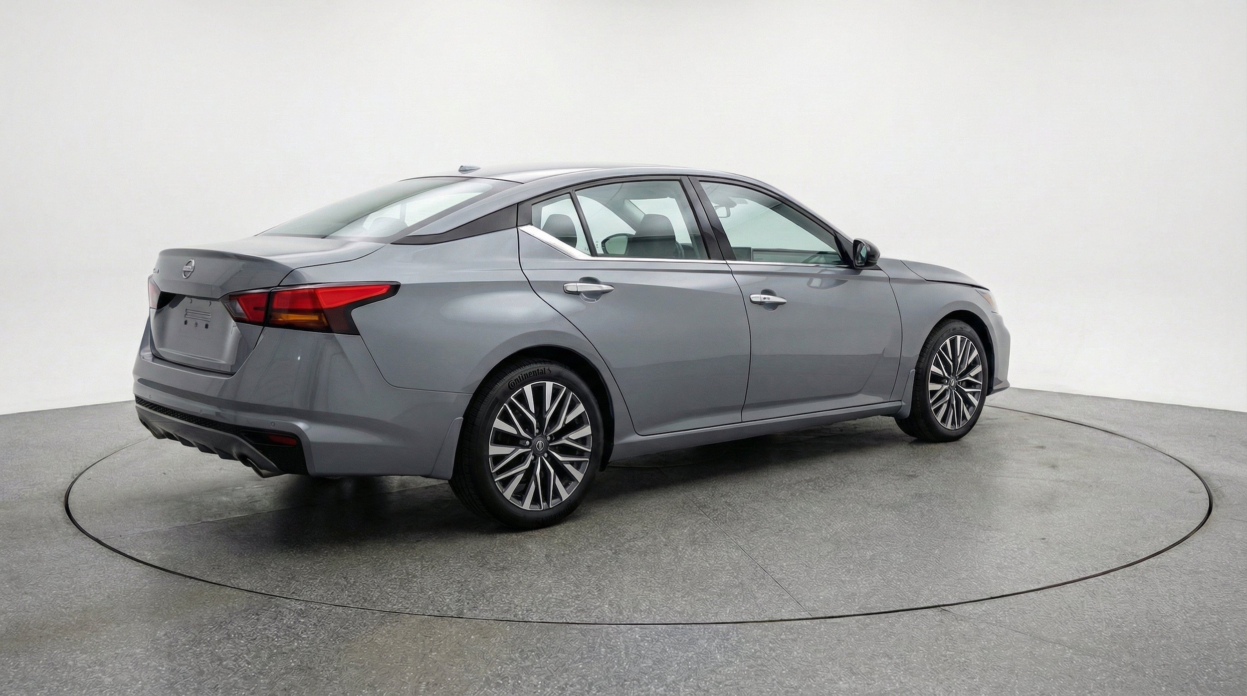 Thumbnail: 2025 Nissan Altima - 9