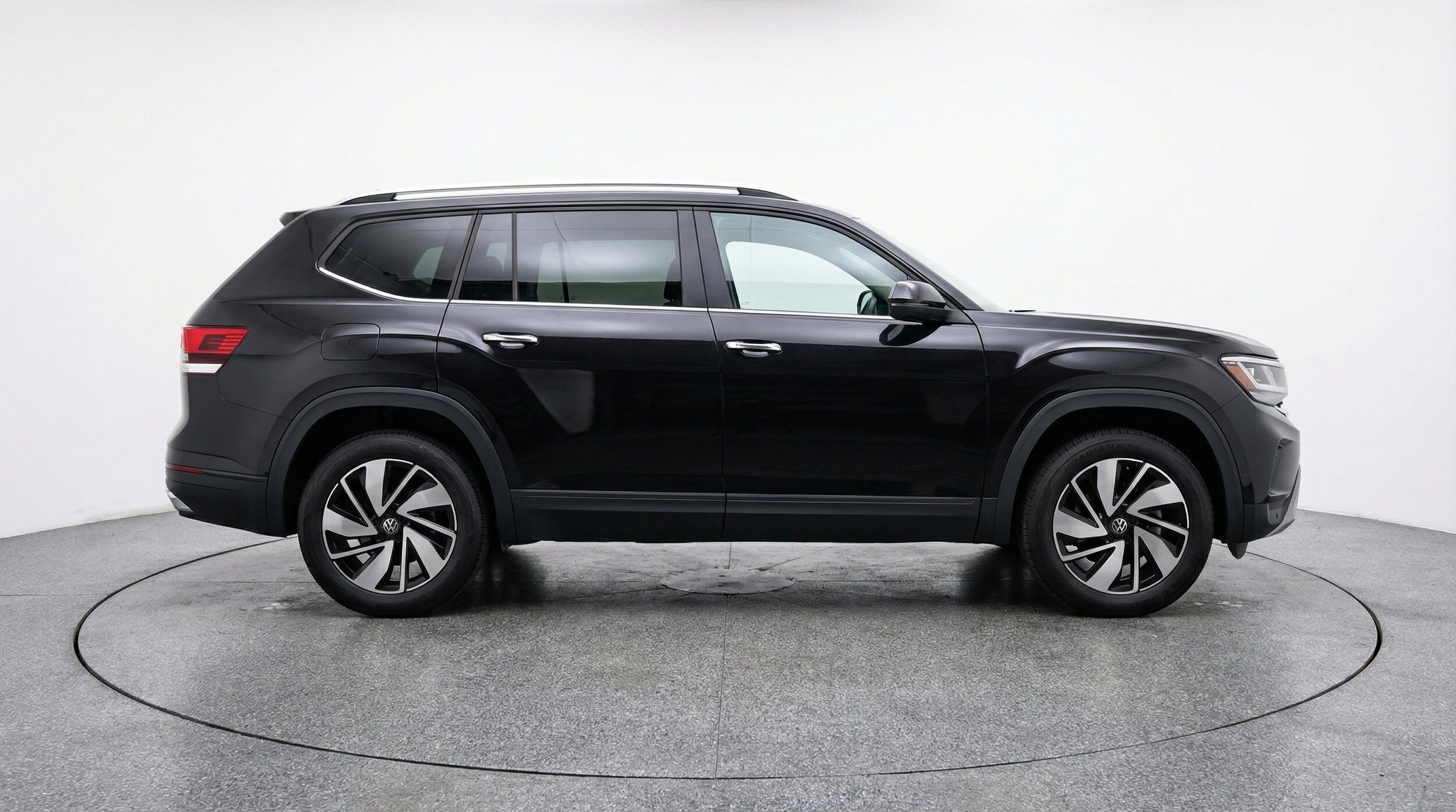 Thumbnail: 2026 Volkswagen Atlas - 11