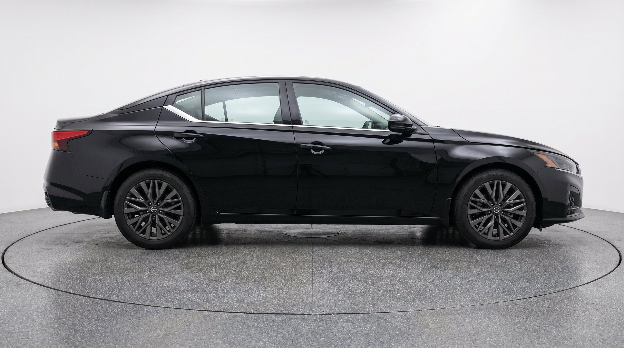 Thumbnail: 2025 Nissan Altima - 11