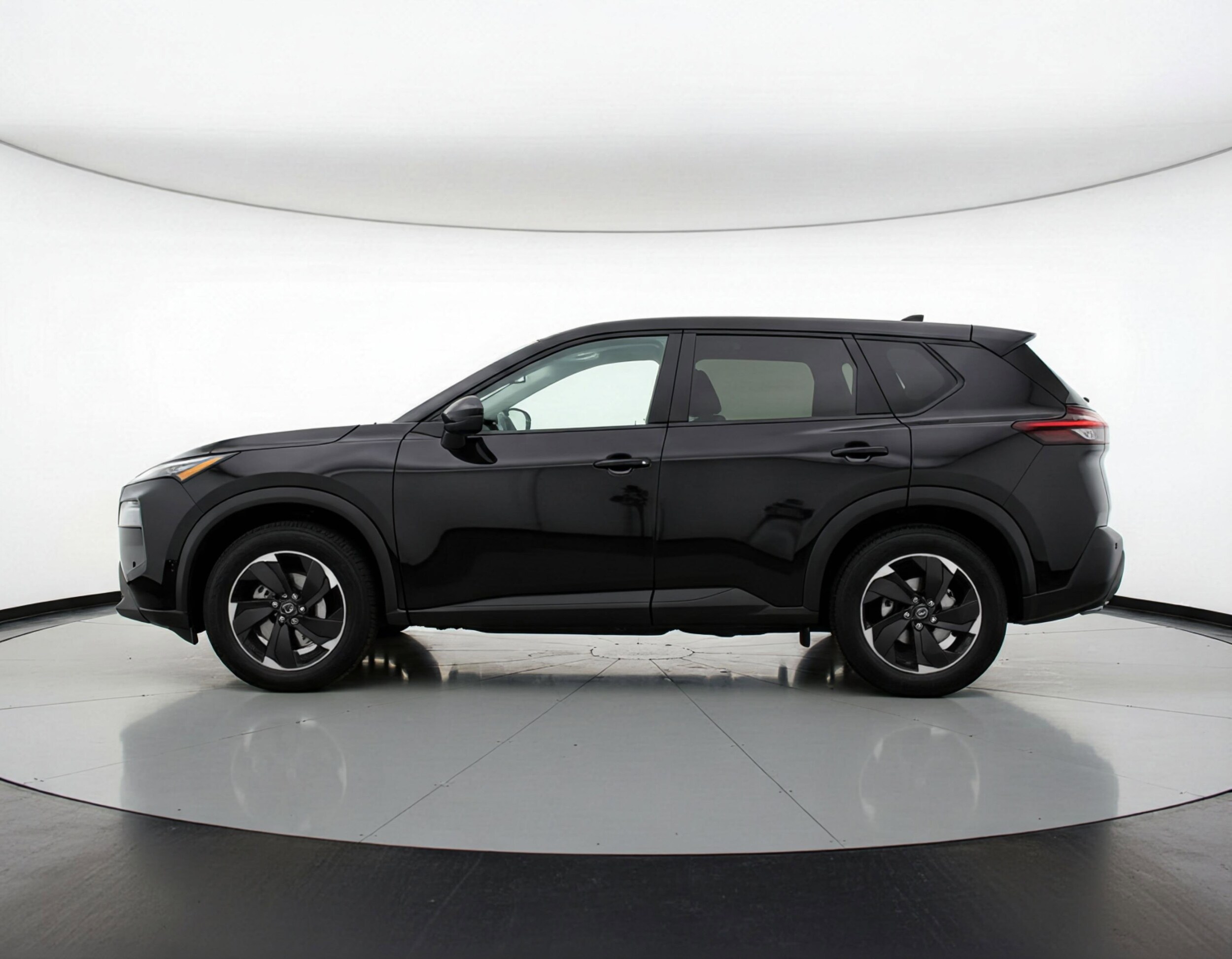 Thumbnail: 2025 Nissan Rogue - 5