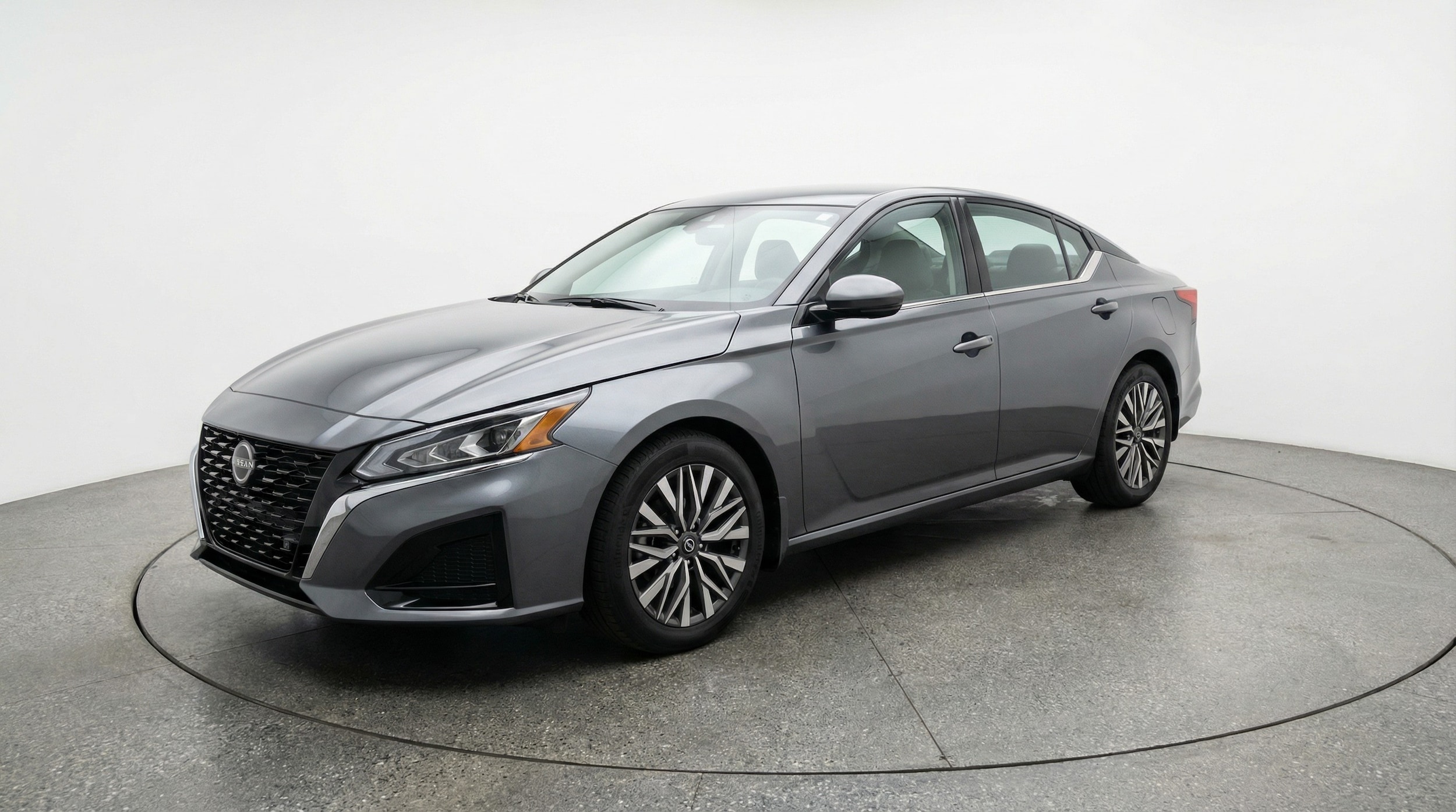 Thumbnail: 2025 Nissan Altima - 3