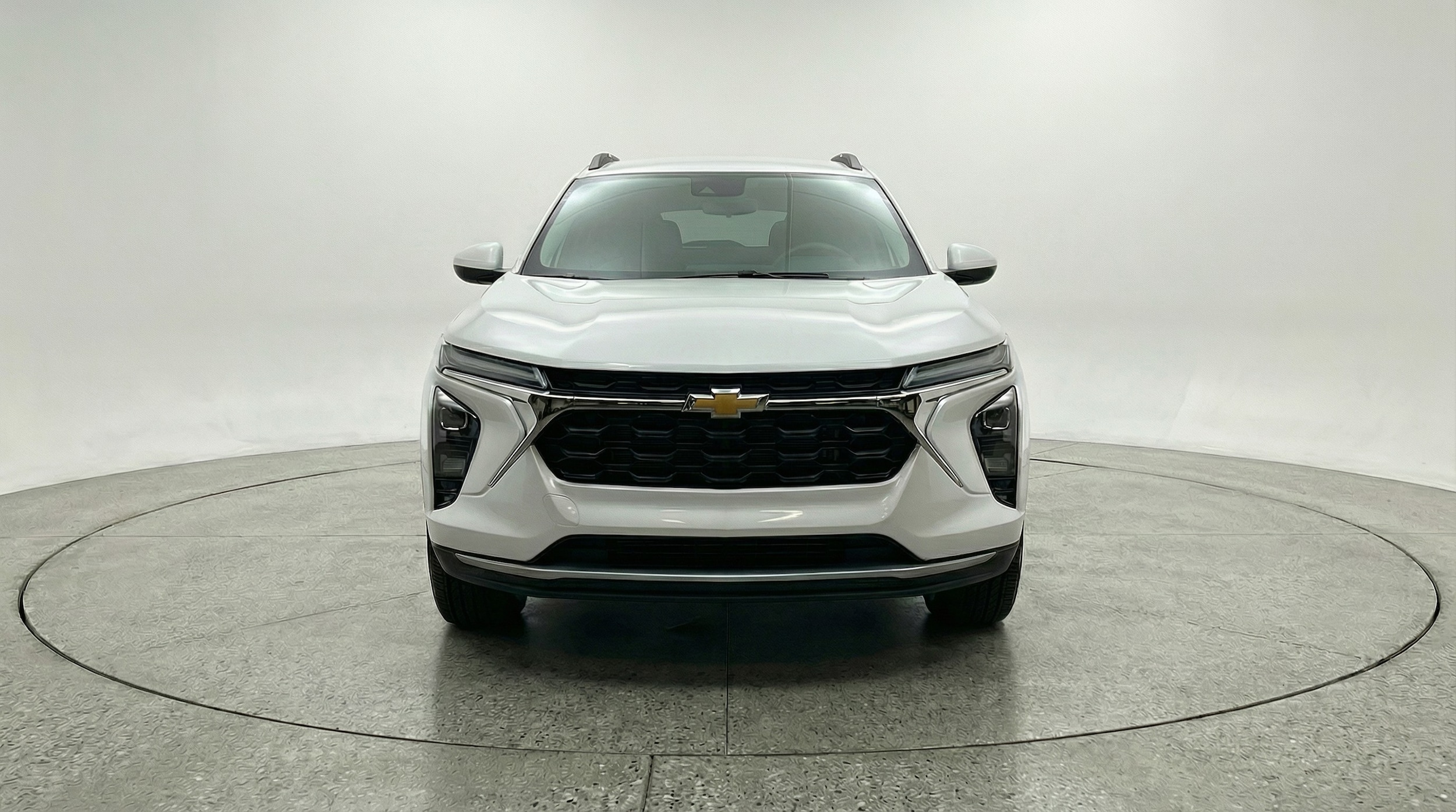 Thumbnail: 2025 Chevrolet Trax - 2