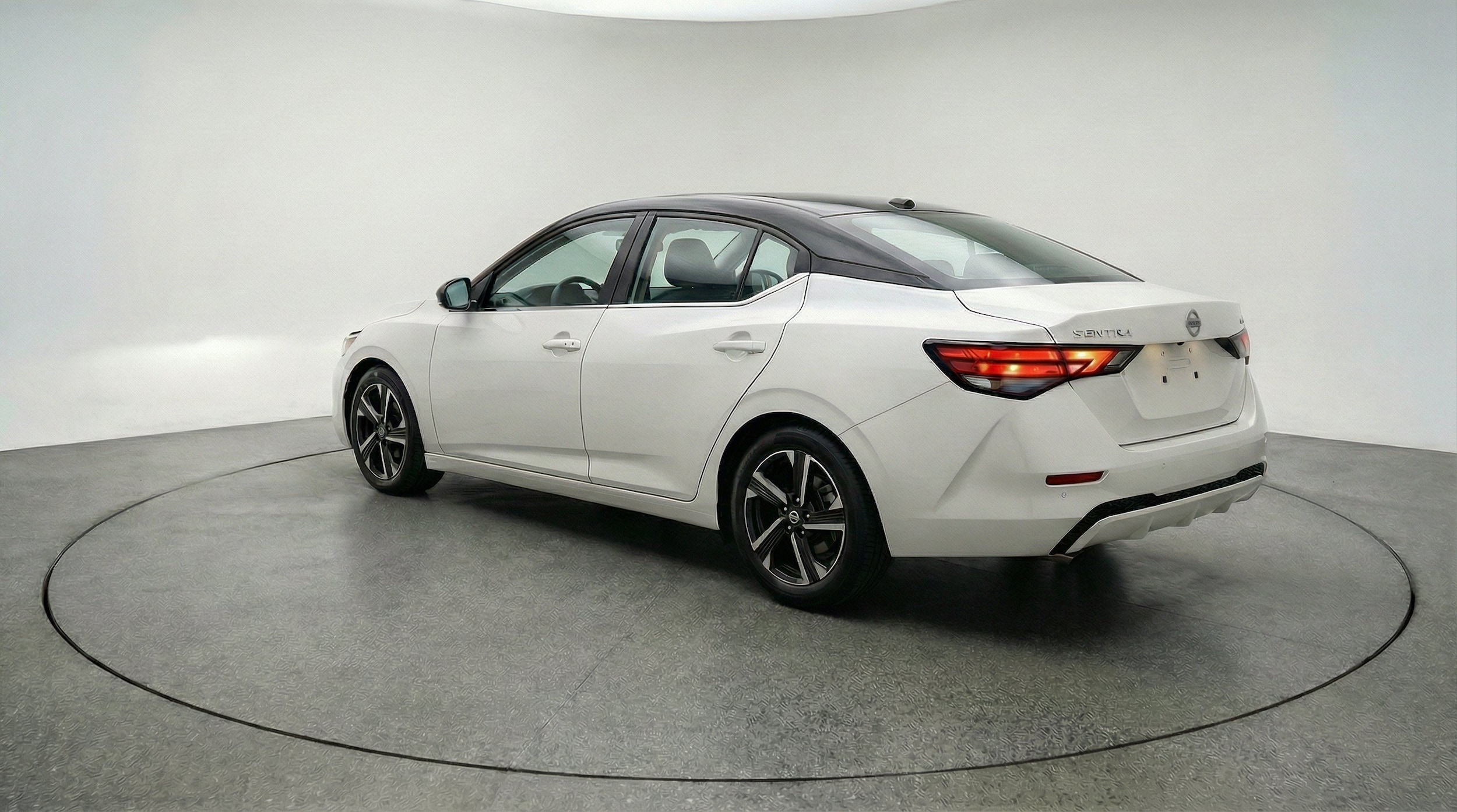 Thumbnail: 2025 Nissan Sentra - 6