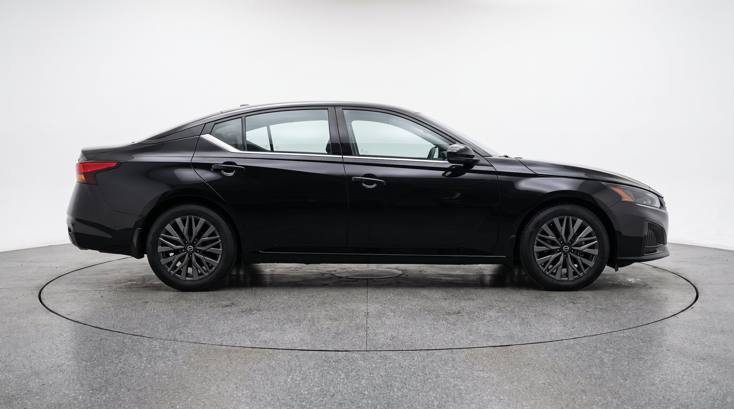 Thumbnail: 2026 Nissan Altima - 10