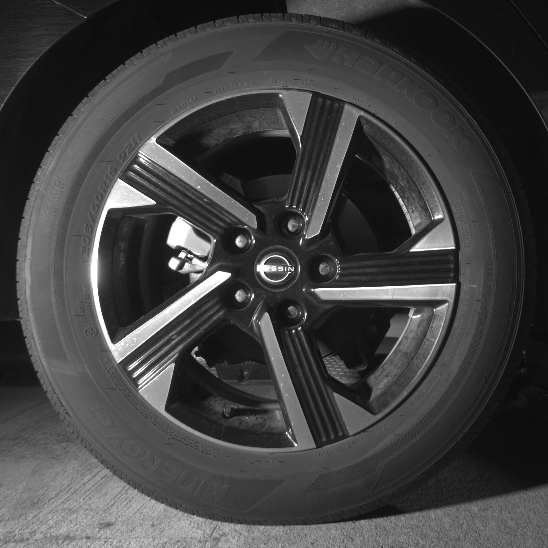 Thumbnail: 2025 Nissan Sentra - 12