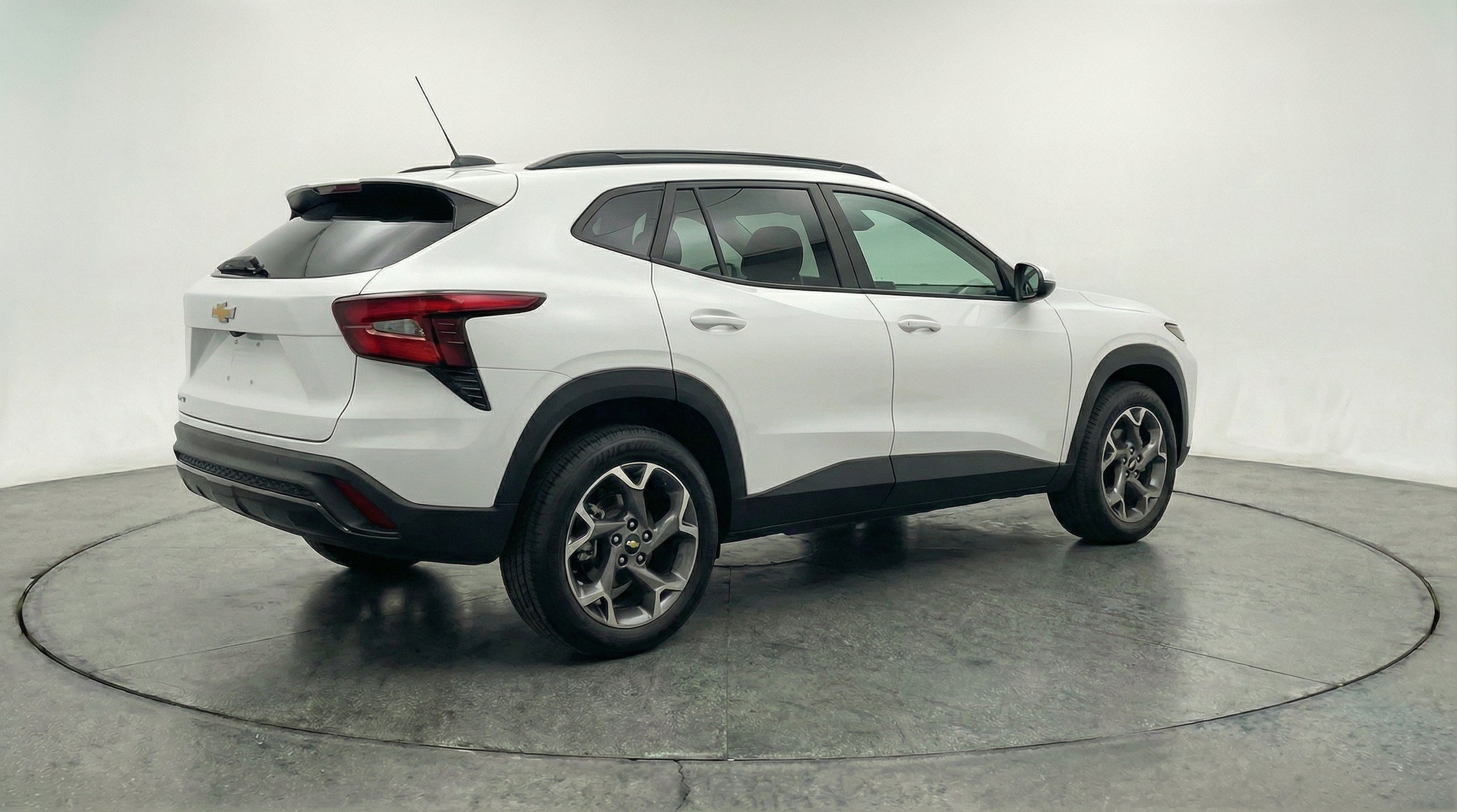 Thumbnail: 2025 Chevrolet Trax - 9