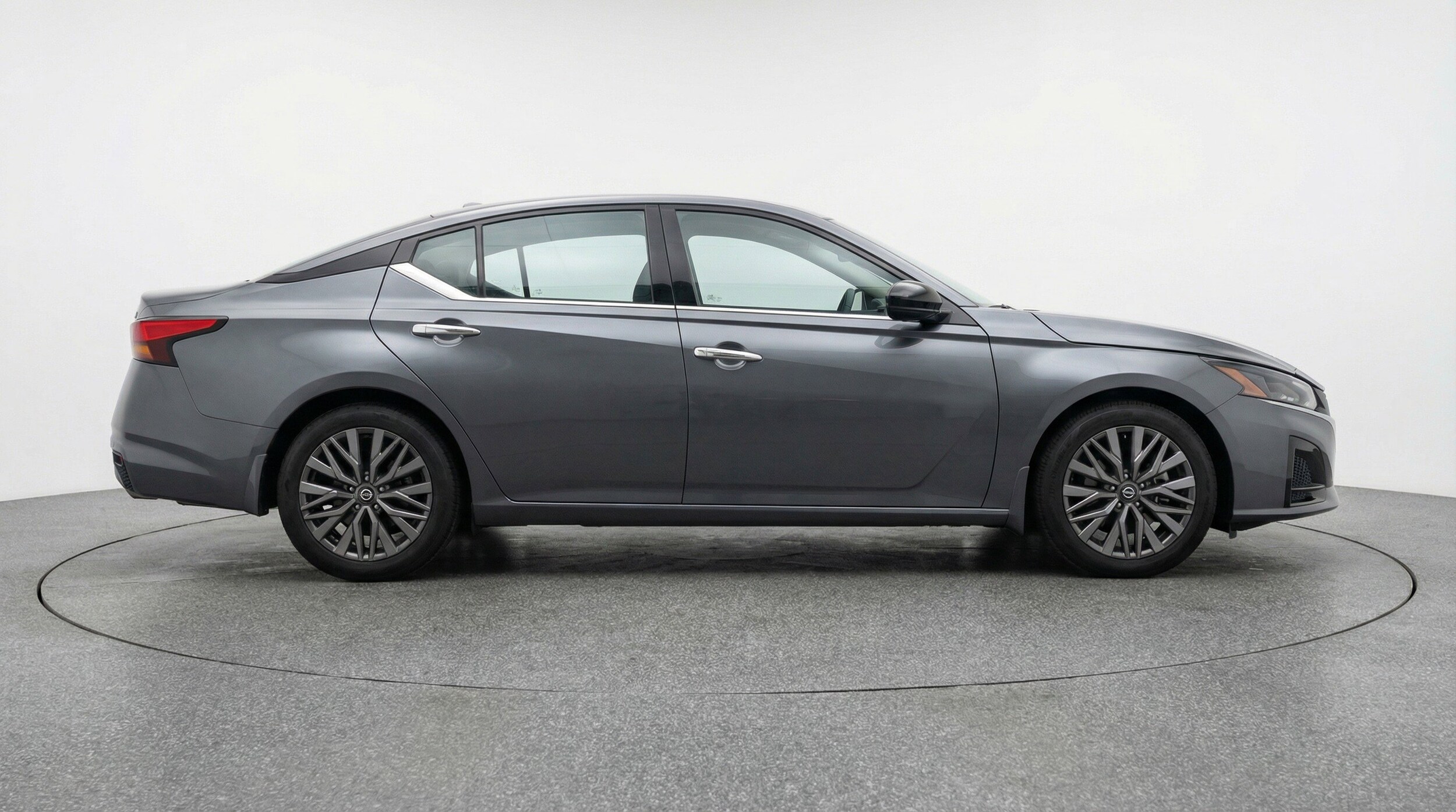 Thumbnail: 2025 Nissan Altima - 11