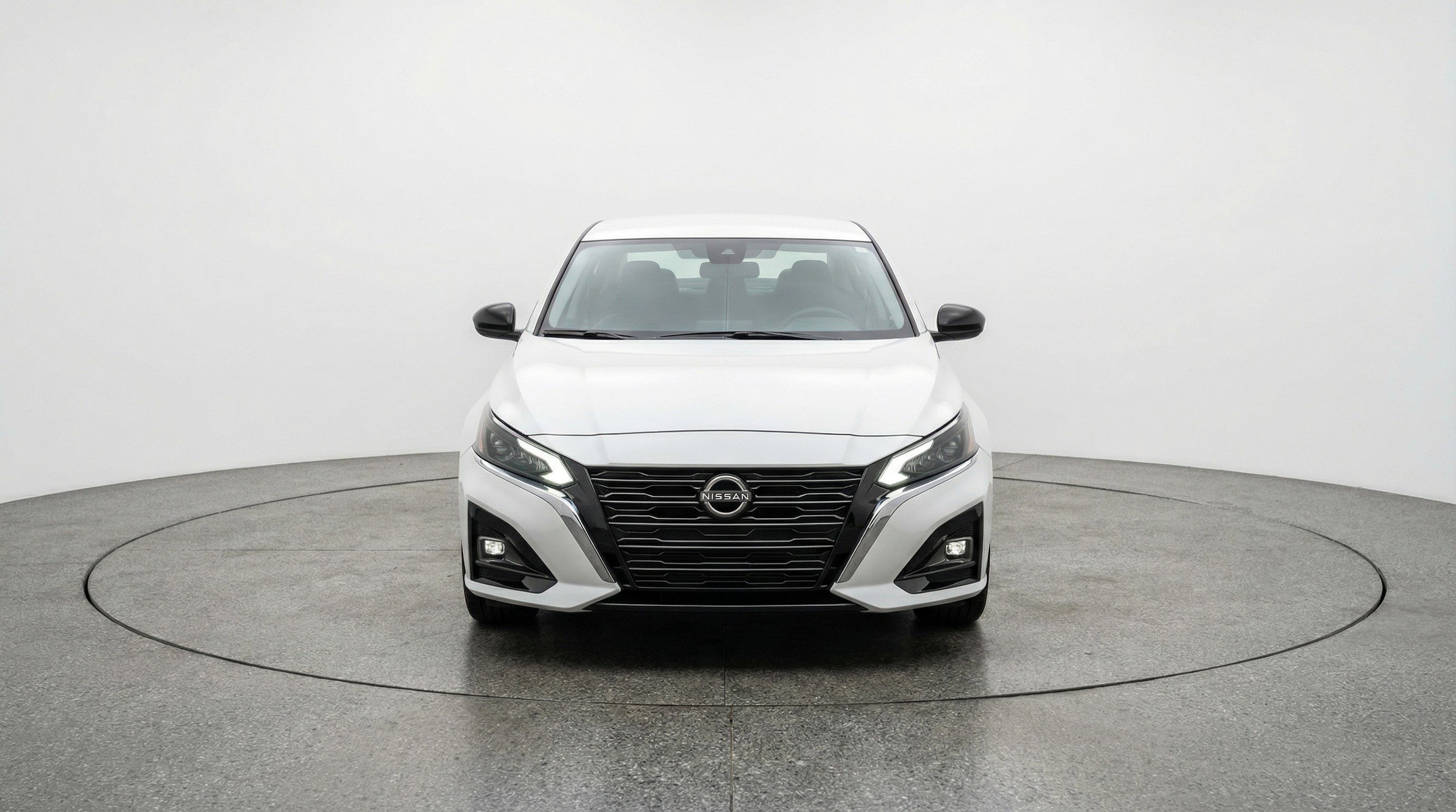 Thumbnail: 2025 Nissan Altima - 2