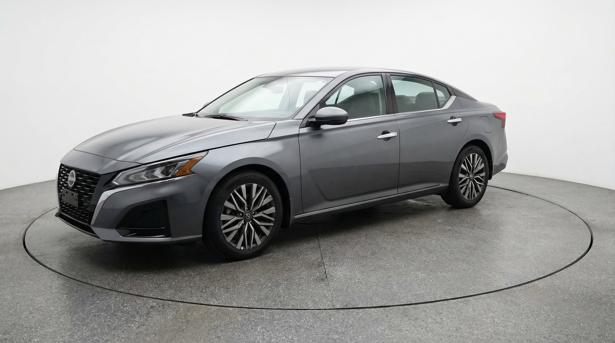 Thumbnail: 2025 Nissan Altima - 3