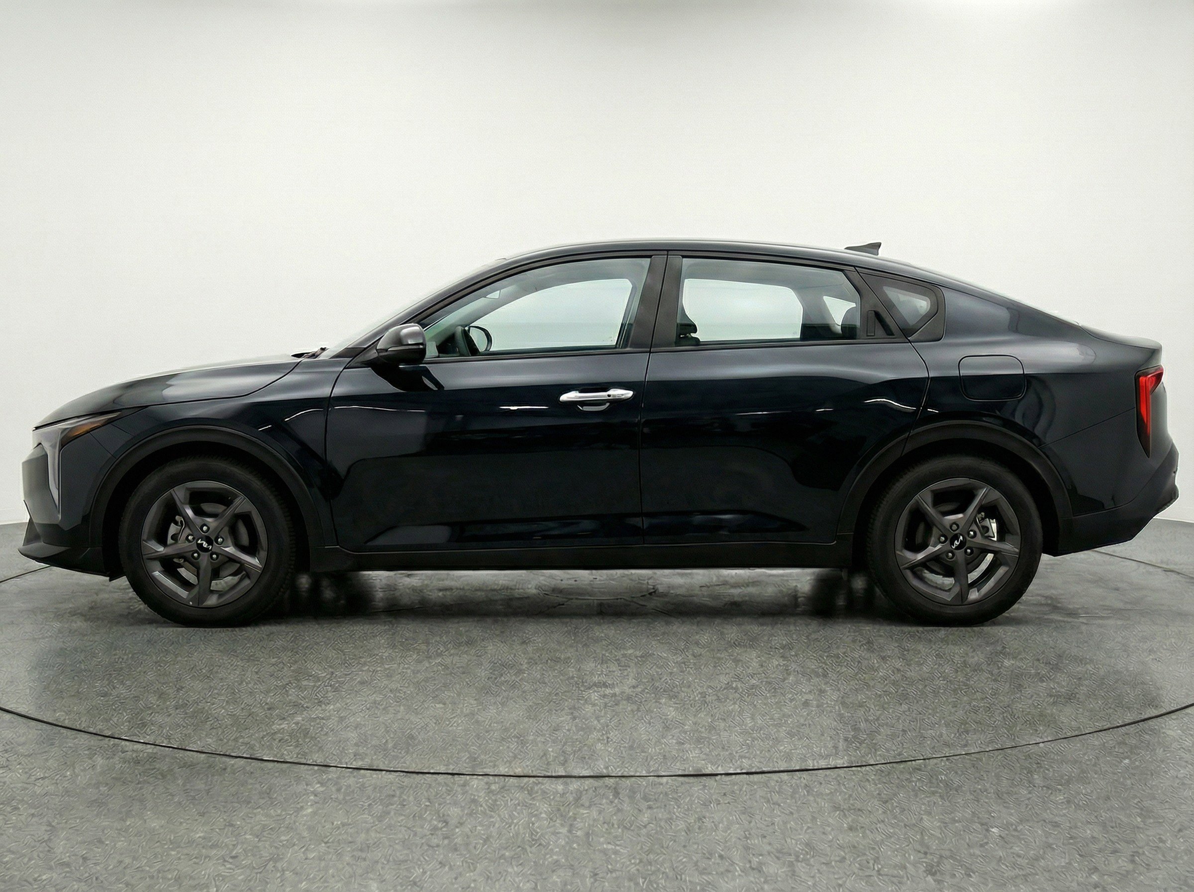 Thumbnail: 2025 Kia K4 - 5