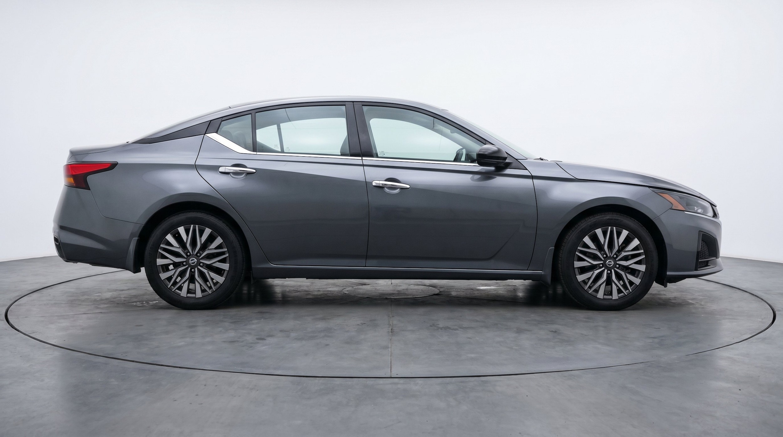 Thumbnail: 2025 Nissan Altima - 11