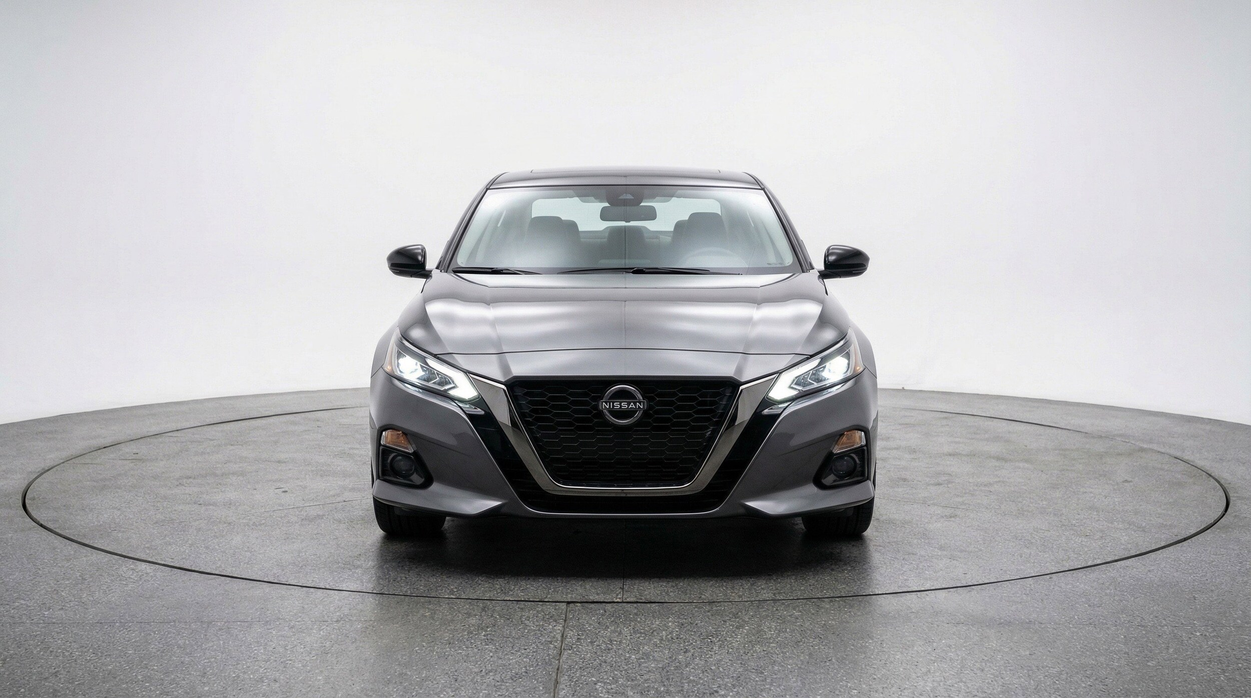 Thumbnail: 2025 Nissan Altima - 2