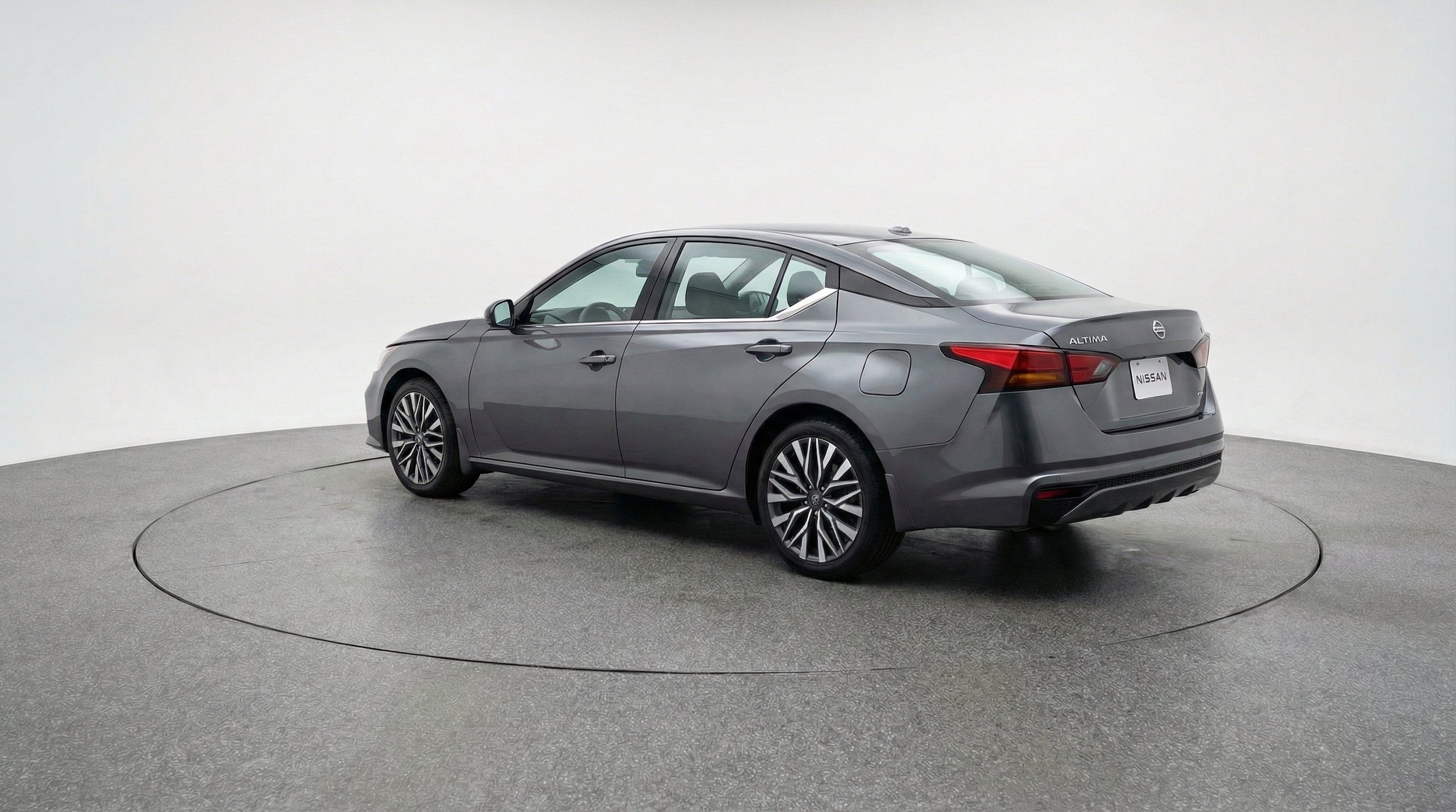 Thumbnail: 2025 Nissan Altima - 6