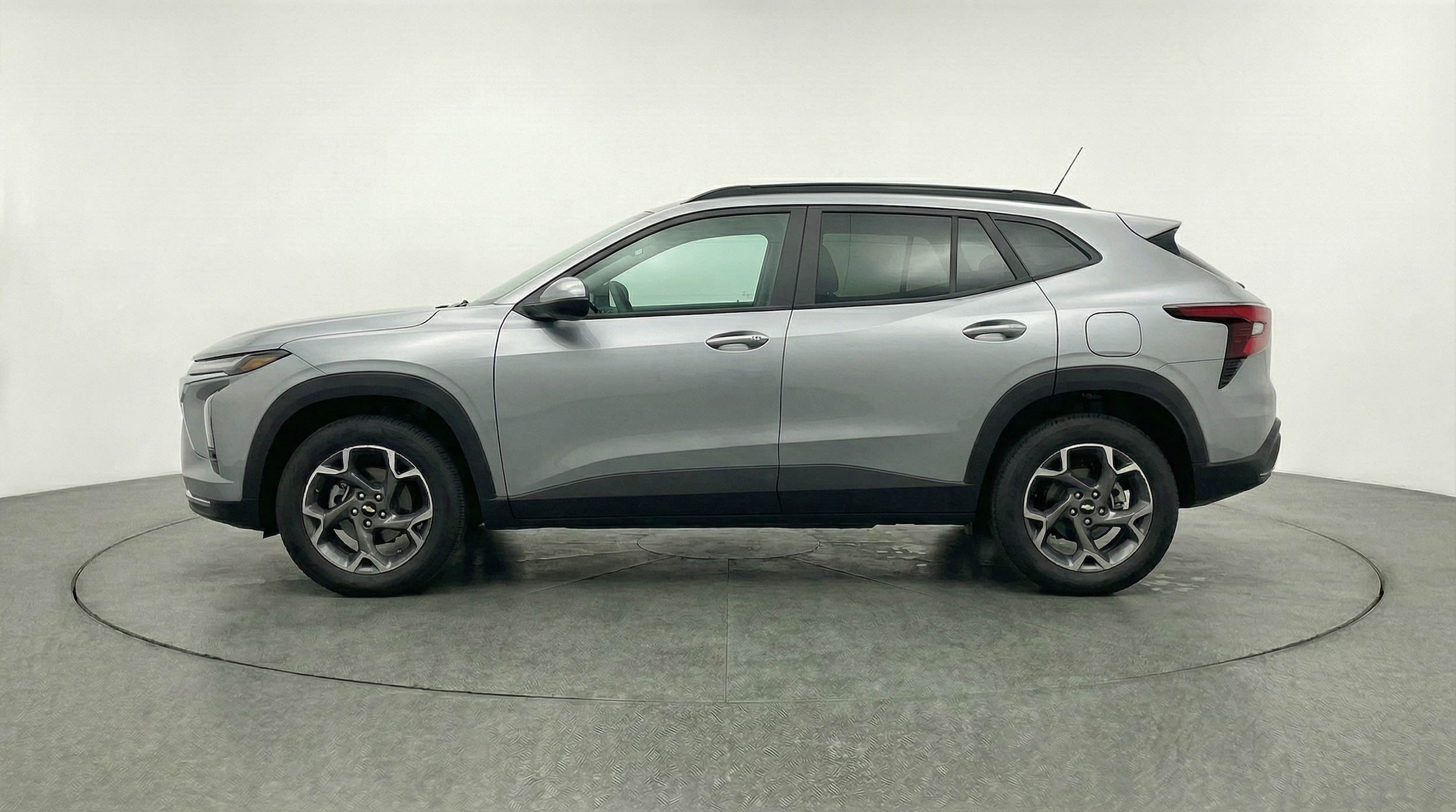 Thumbnail: 2025 Chevrolet Trax - 4