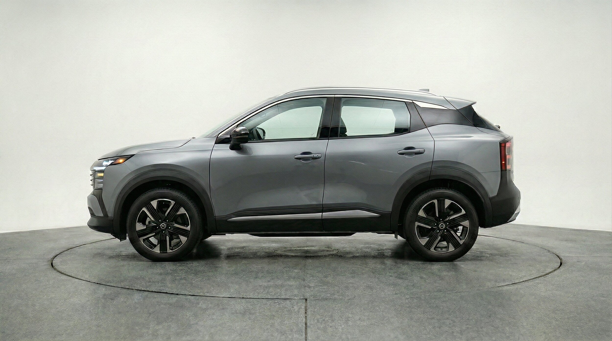 Thumbnail: 2026 Nissan Kicks - 5