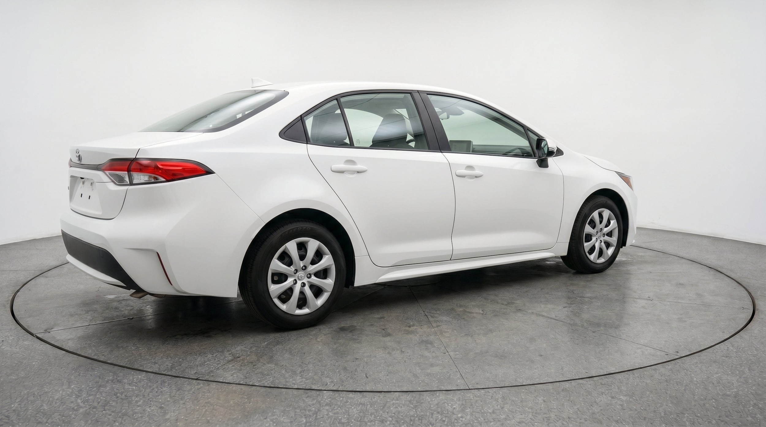 Thumbnail: 2025 Toyota Corolla - 9