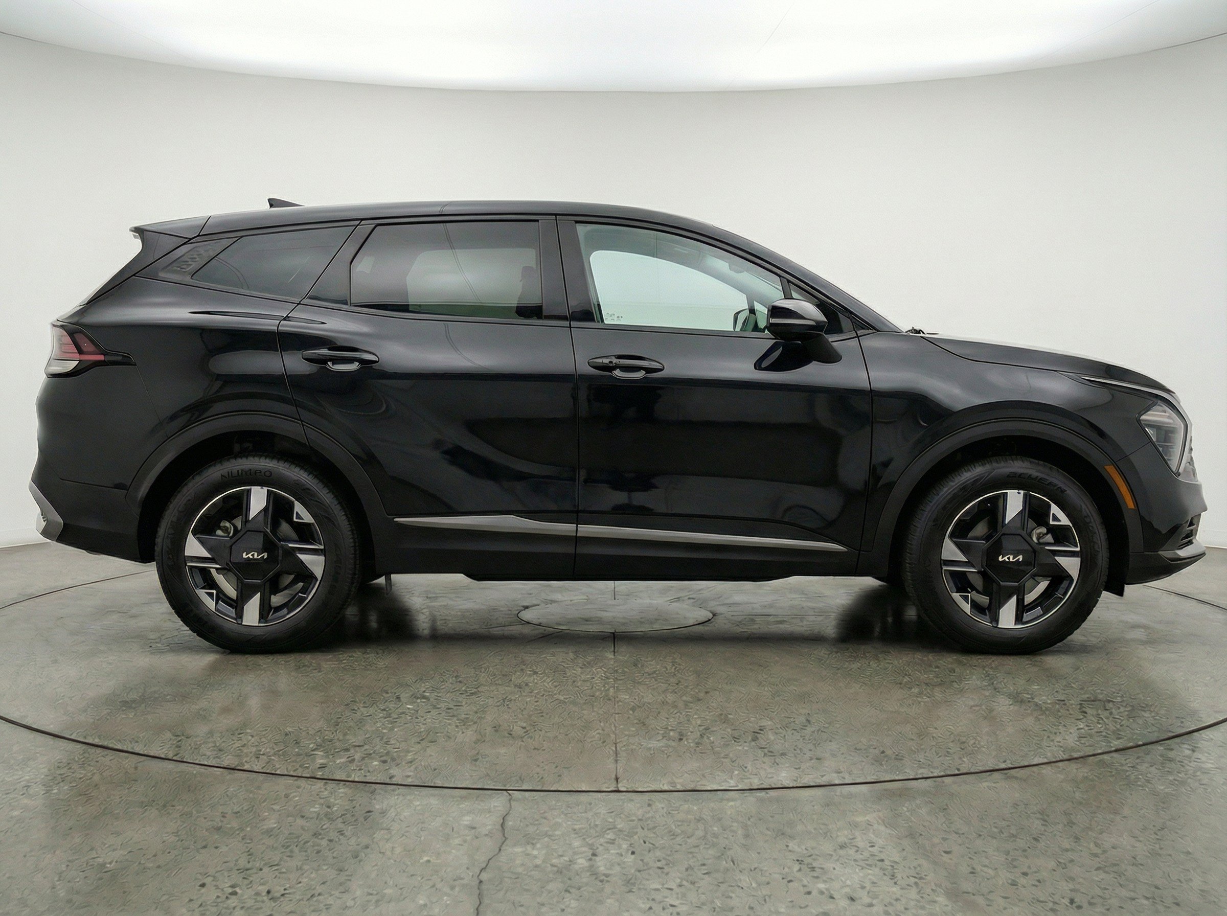Thumbnail: 2026 Kia Sportage - 11