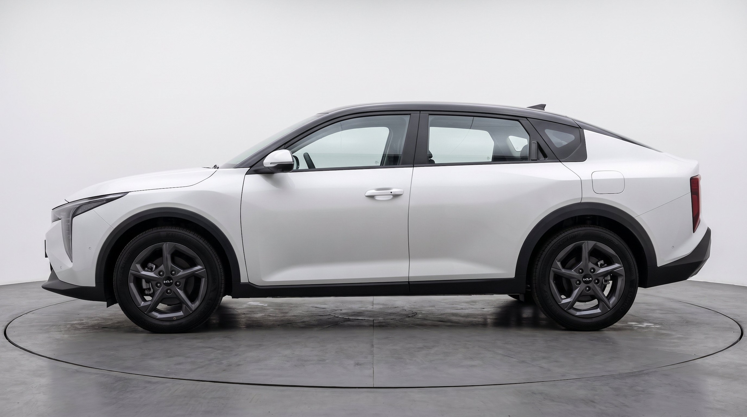 Thumbnail: 2026 Kia K4 - 5