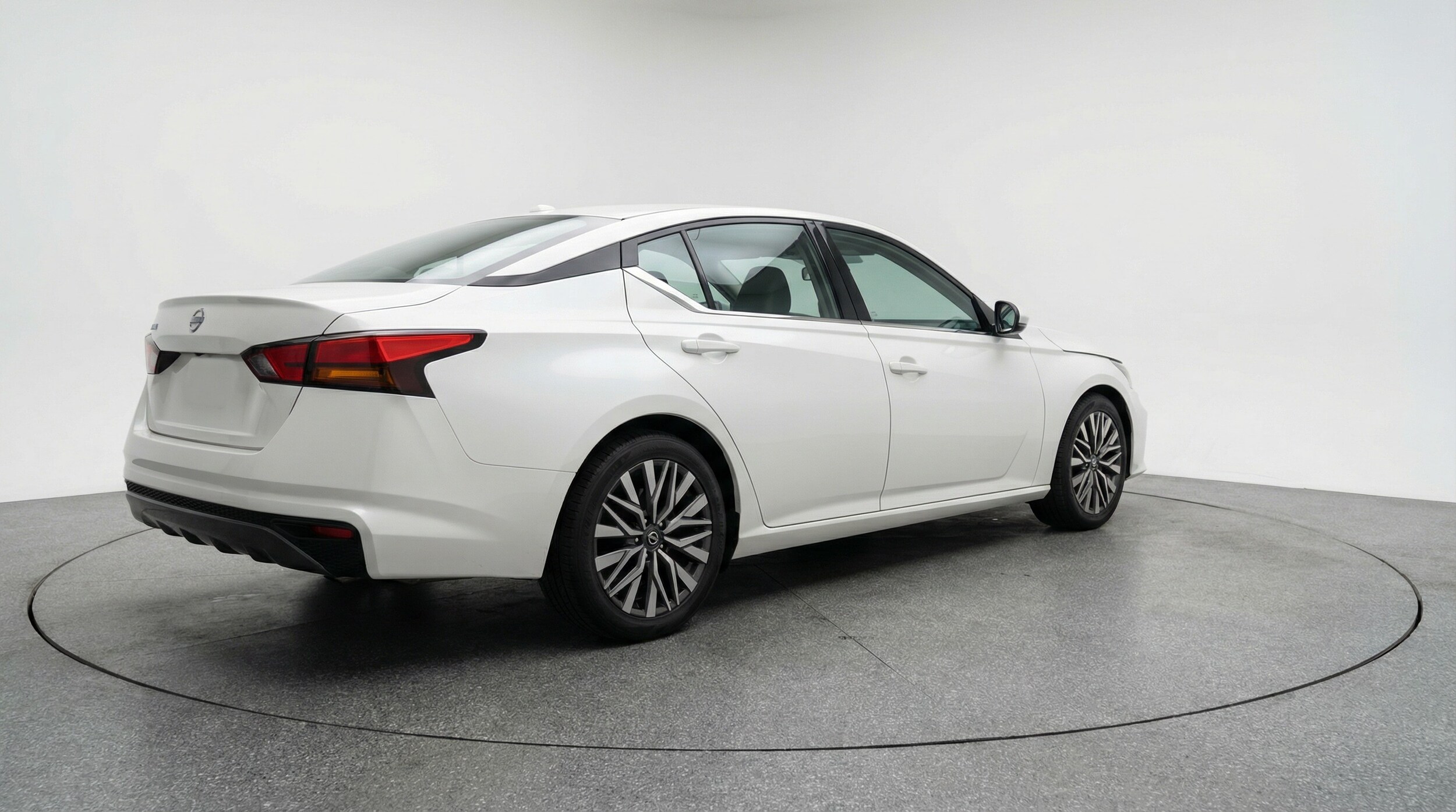 Thumbnail: 2025 Nissan Altima - 7