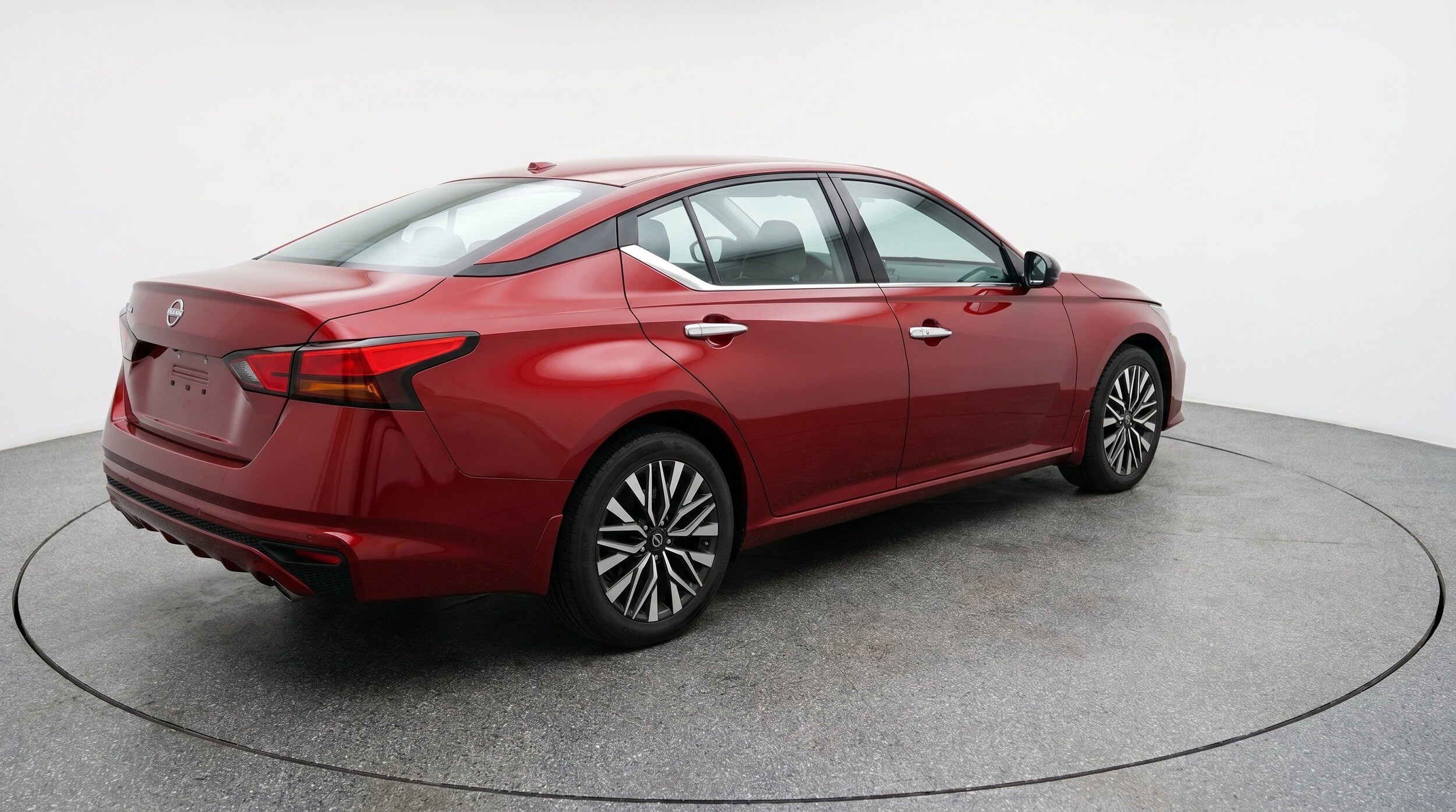 Thumbnail: 2025 Nissan Altima - 9