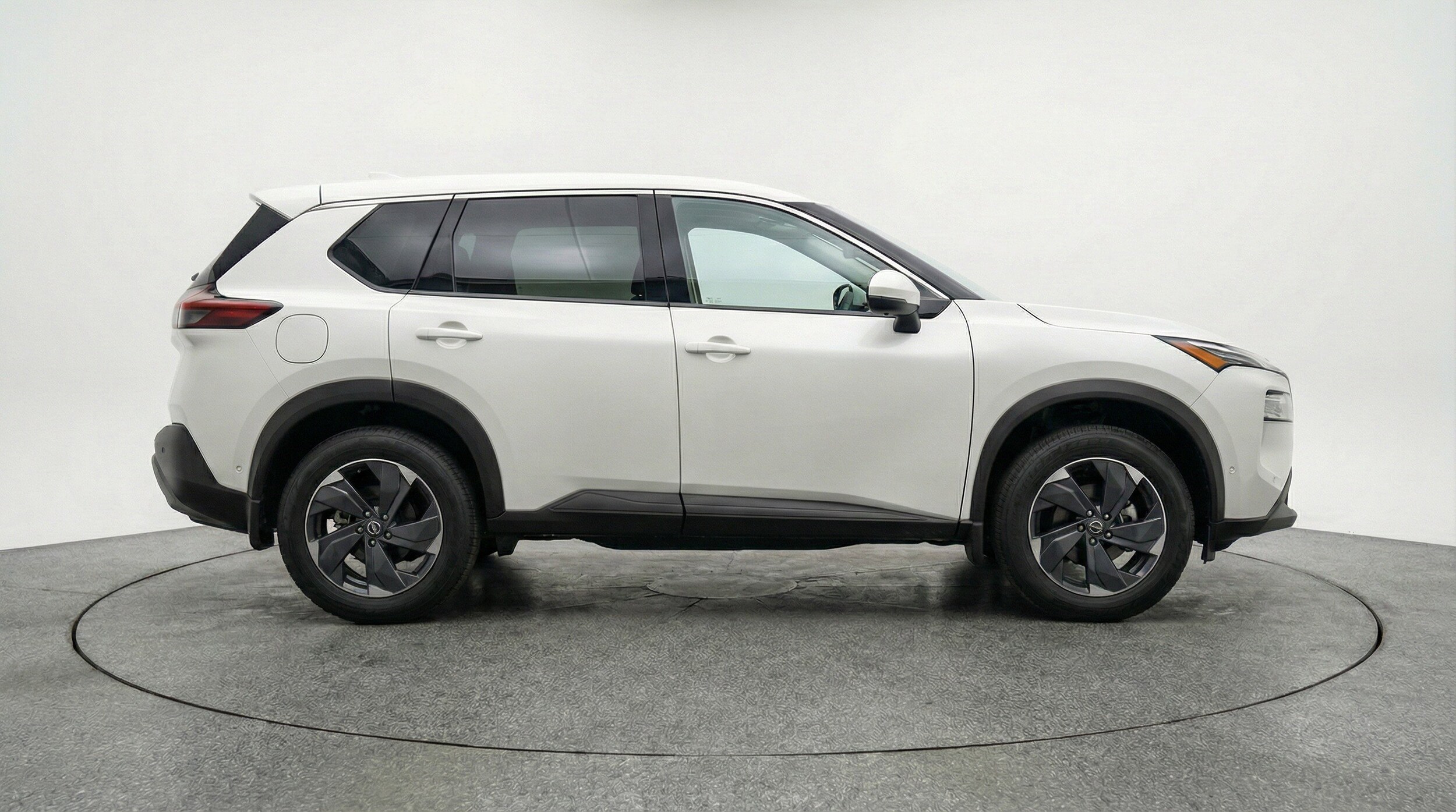 Thumbnail: 2025 Nissan Rogue - 11