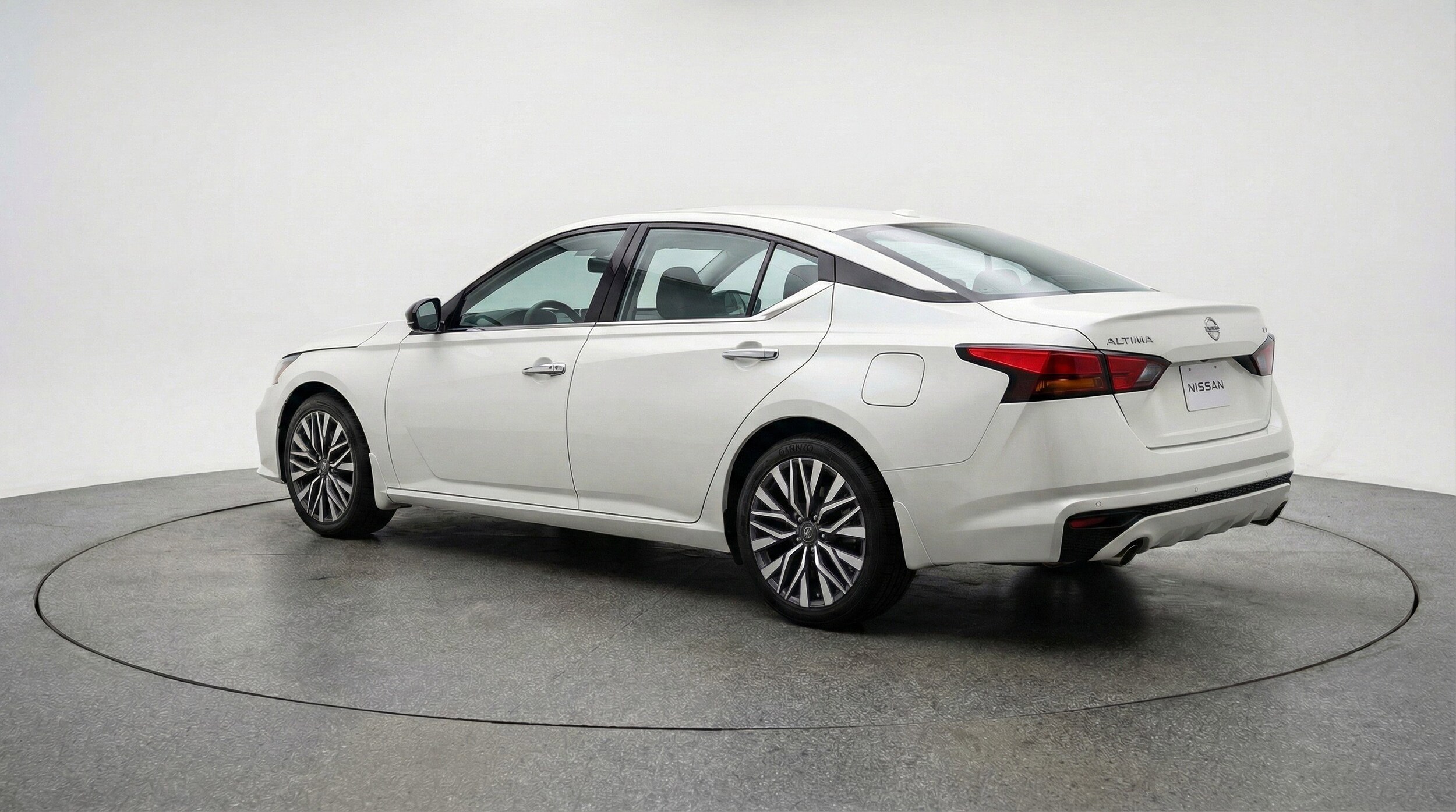 Thumbnail: 2025 Nissan Altima - 6