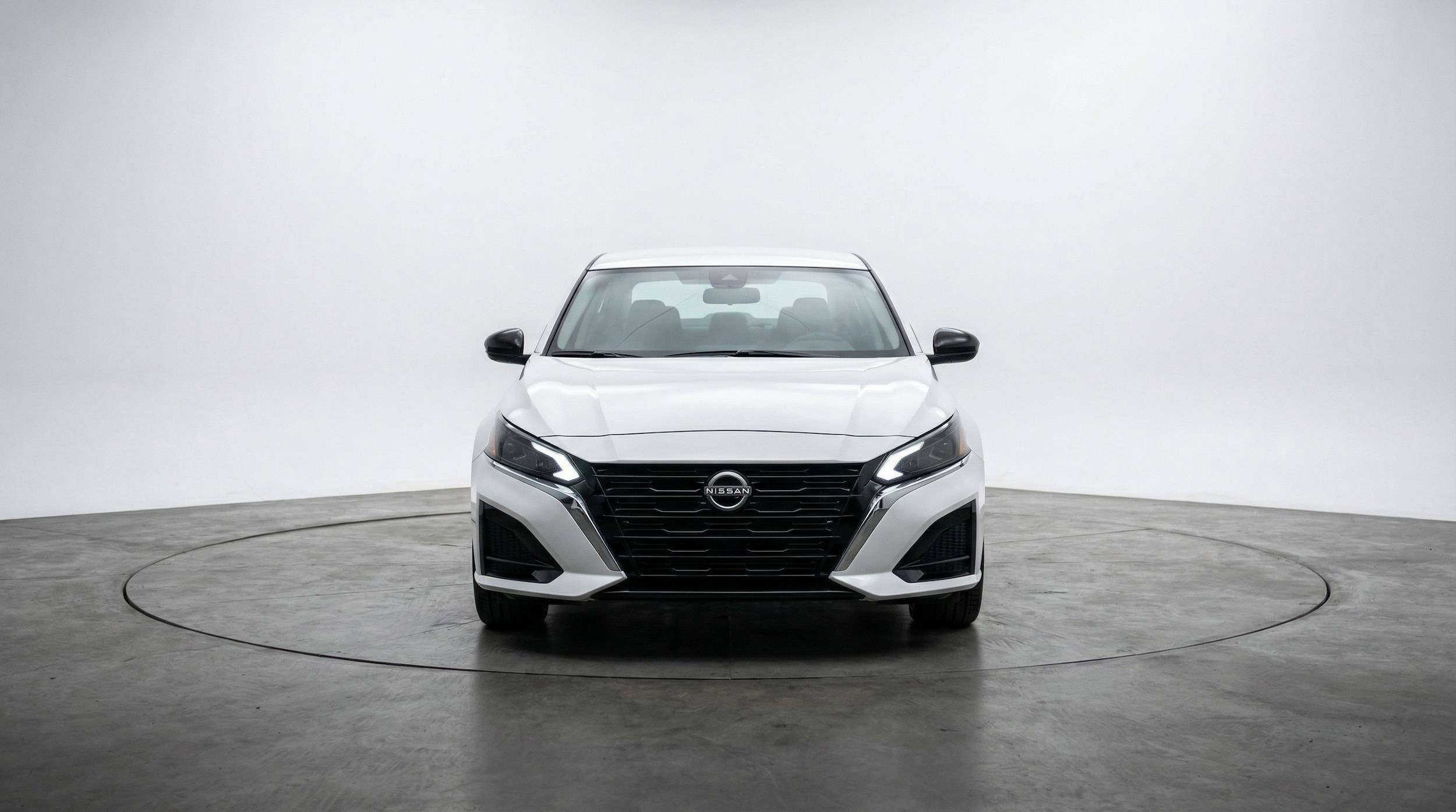 Thumbnail: 2025 Nissan Altima - 2