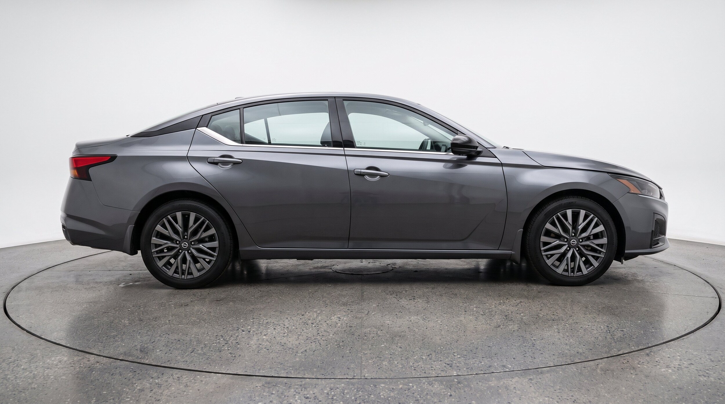 Thumbnail: 2025 Nissan Altima - 11