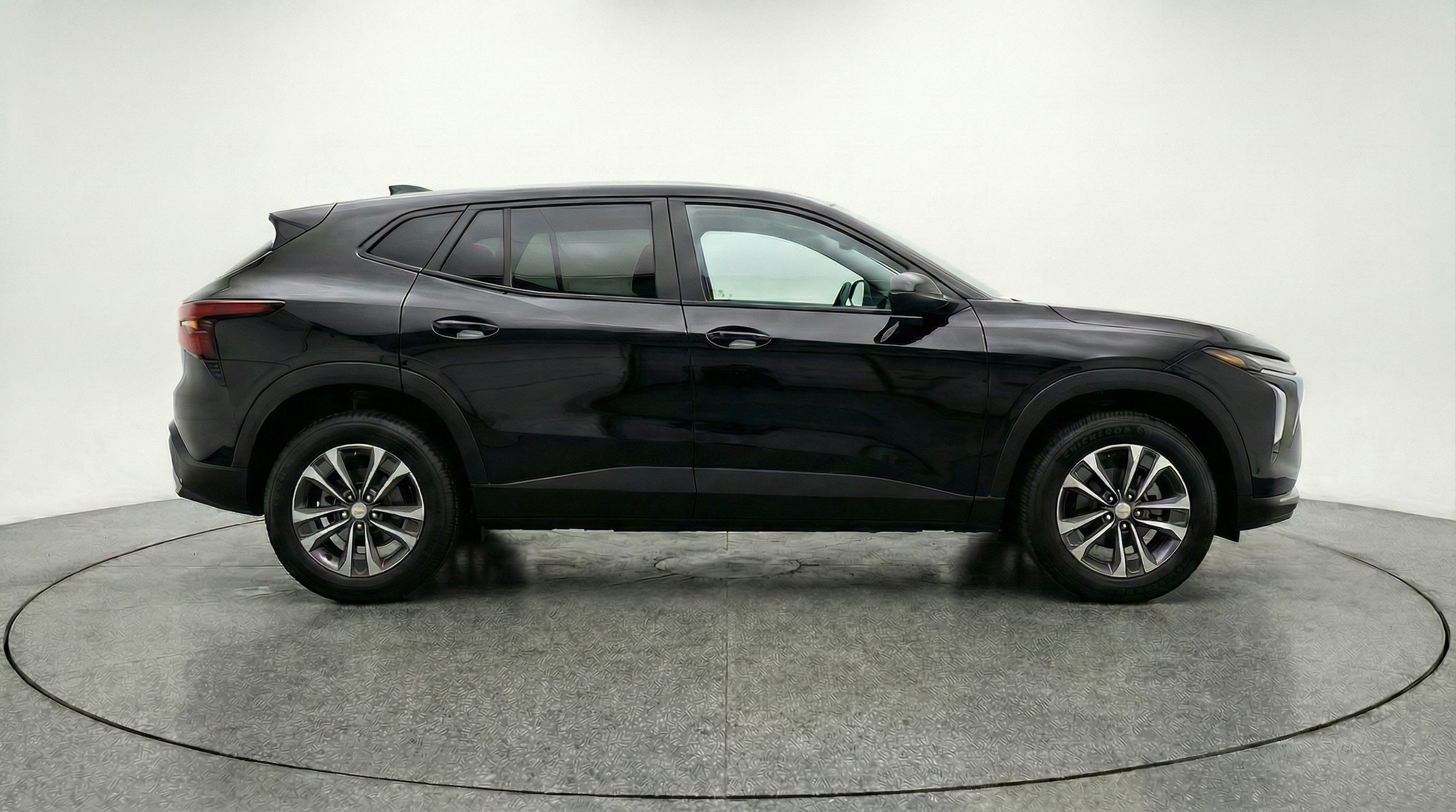 Thumbnail: 2025 Chevrolet Equinox - 8