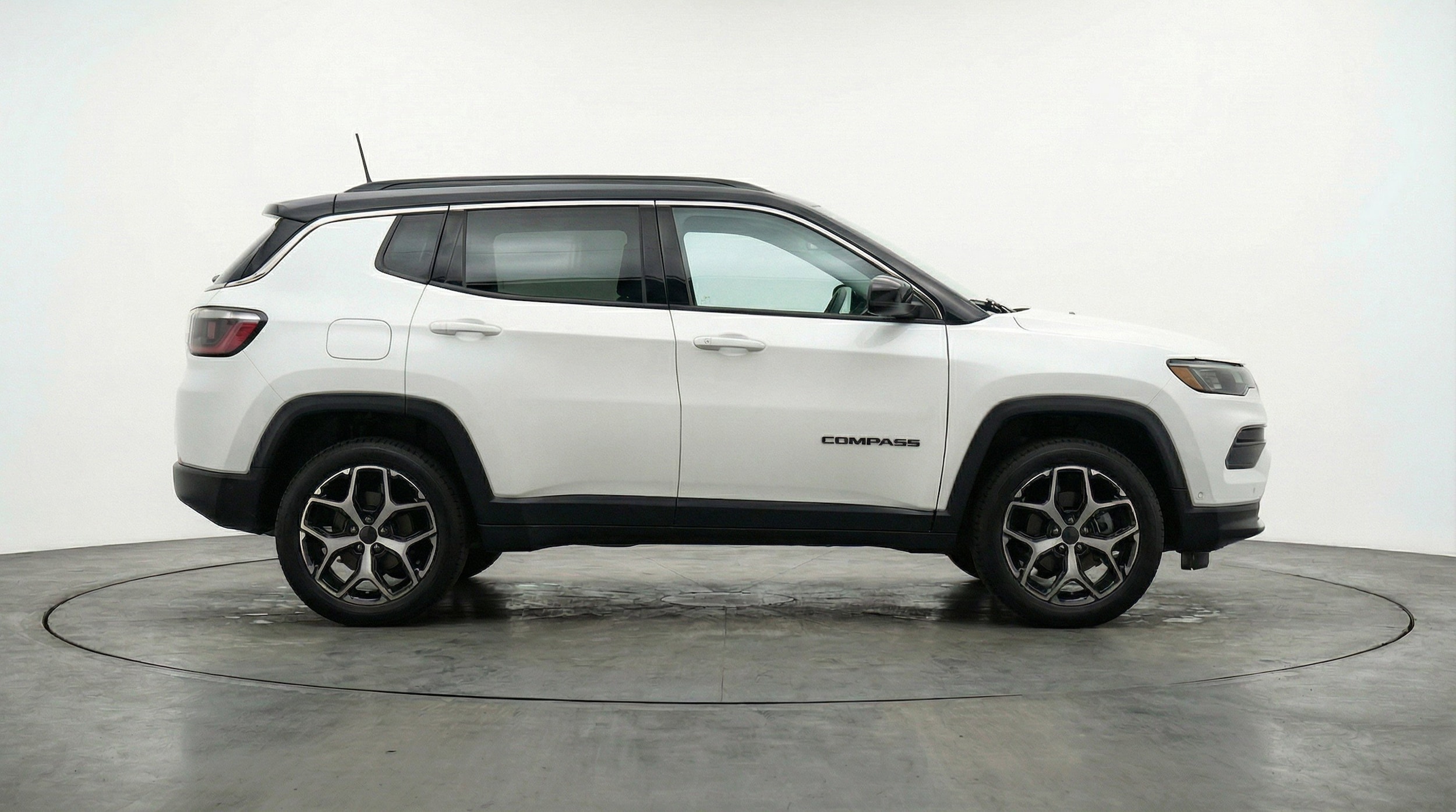 Thumbnail: 2025 Jeep Compass - 11