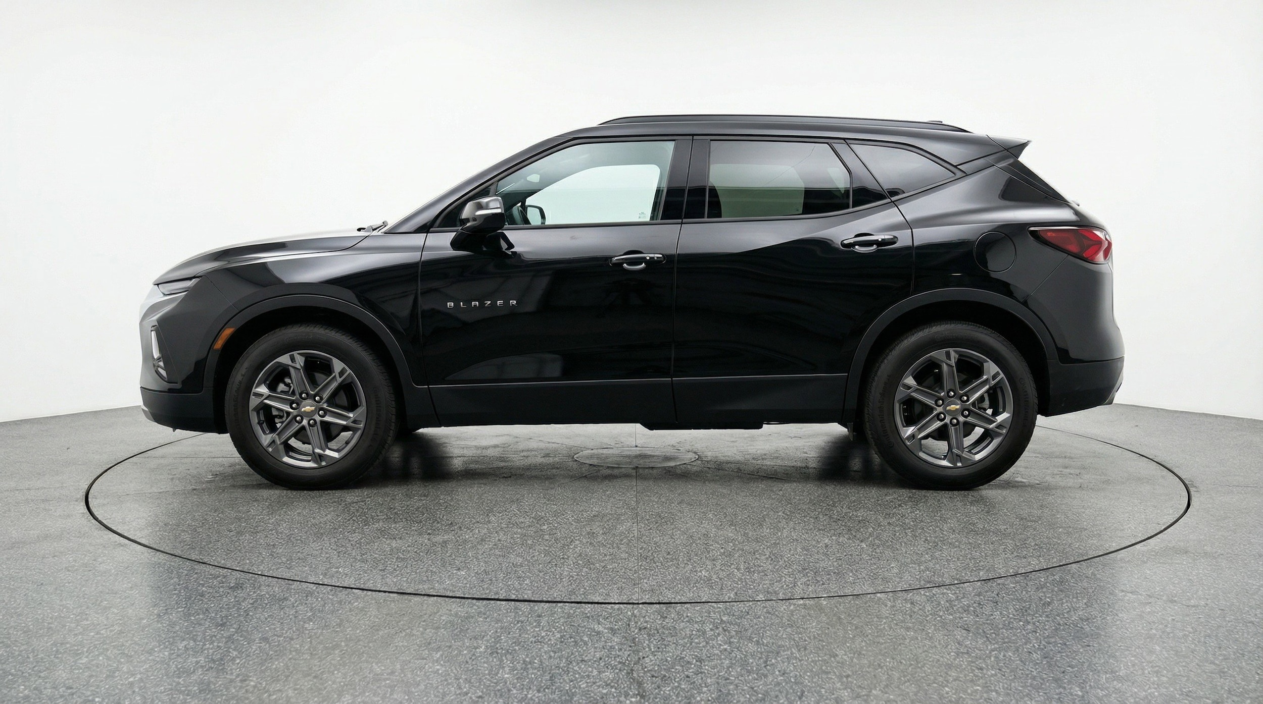 Thumbnail: 2025 Chevrolet Blazer - 5