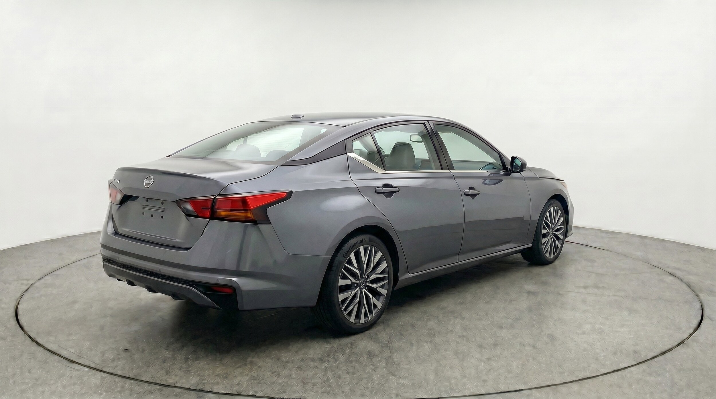 Thumbnail: 2025 Nissan Altima - 9