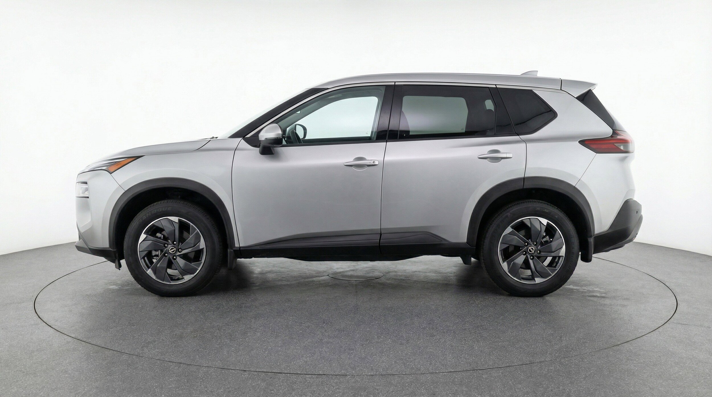 Thumbnail: 2025 Nissan Rogue - 5