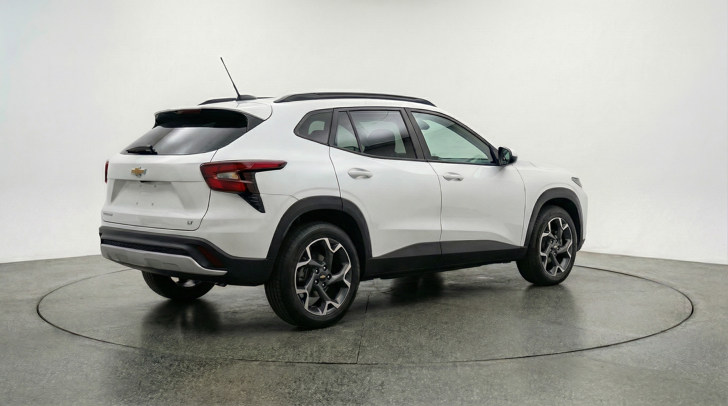 Thumbnail: 2025 Chevrolet Trax - 7