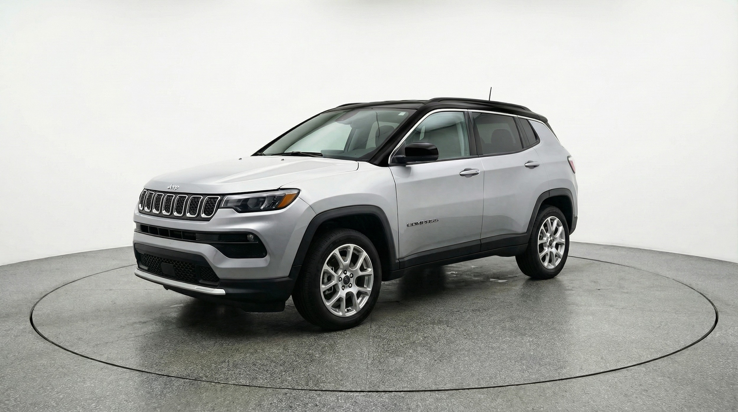 Thumbnail: 2025 Jeep Compass - 3