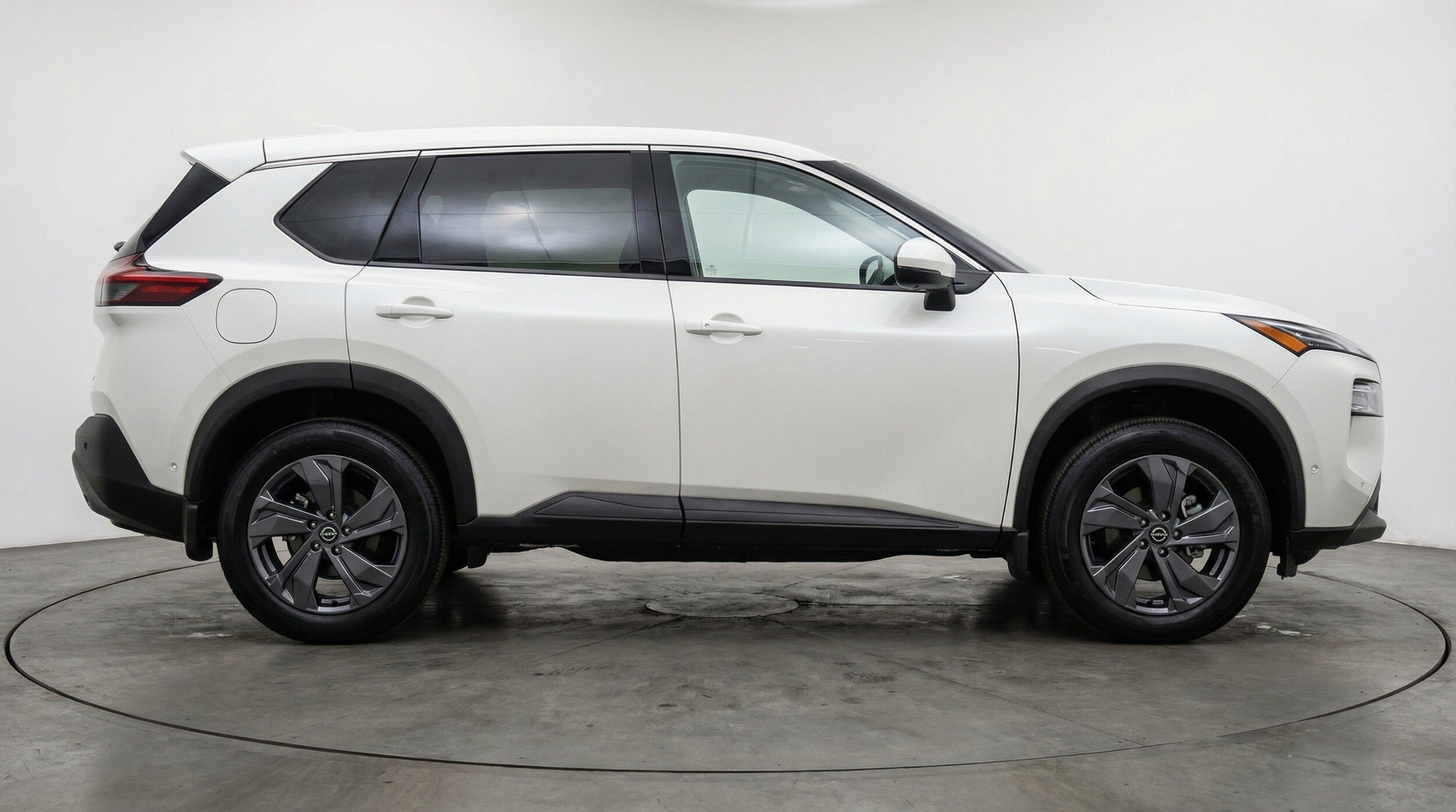 Thumbnail: 2025 Nissan Rogue - 11