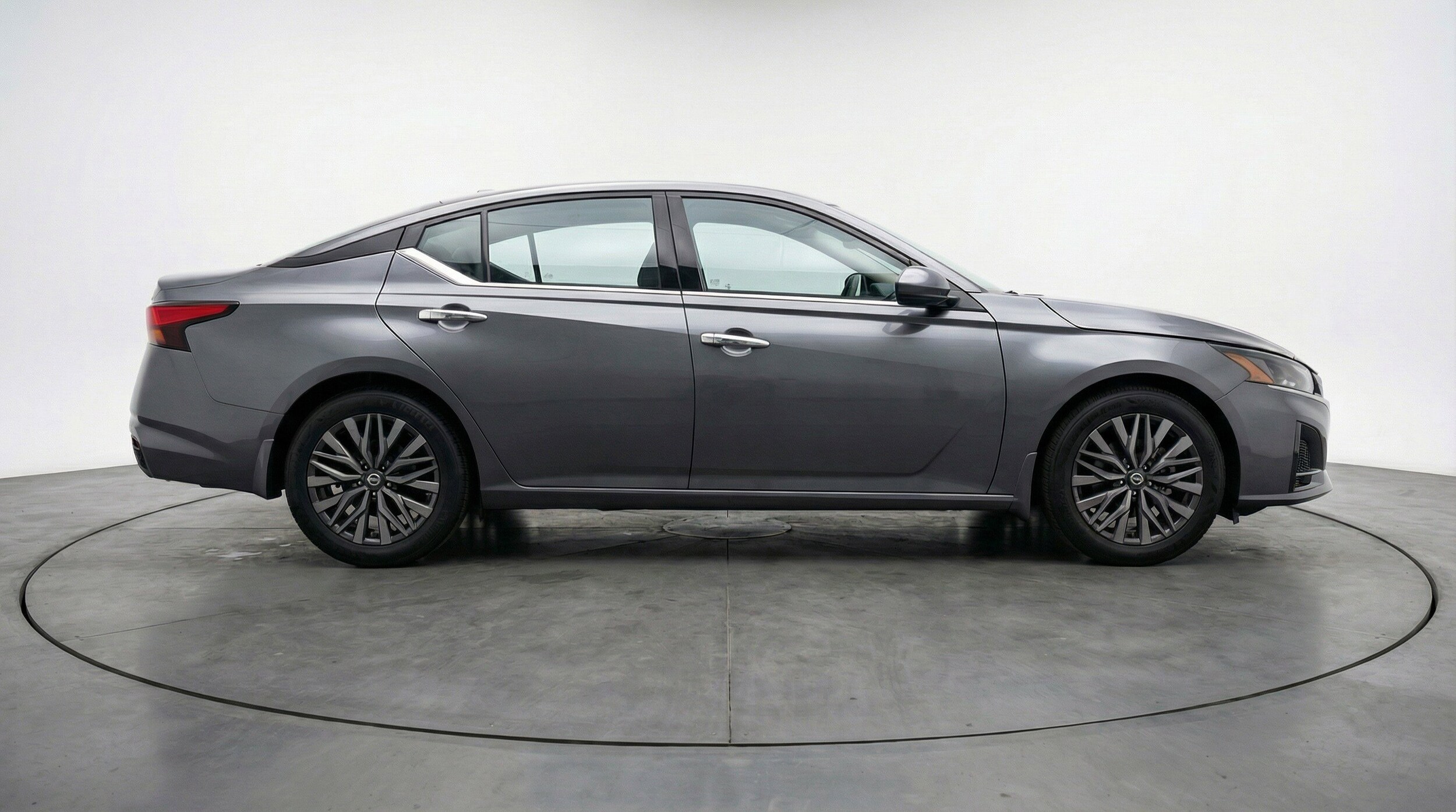 Thumbnail: 2025 Nissan Altima - 11