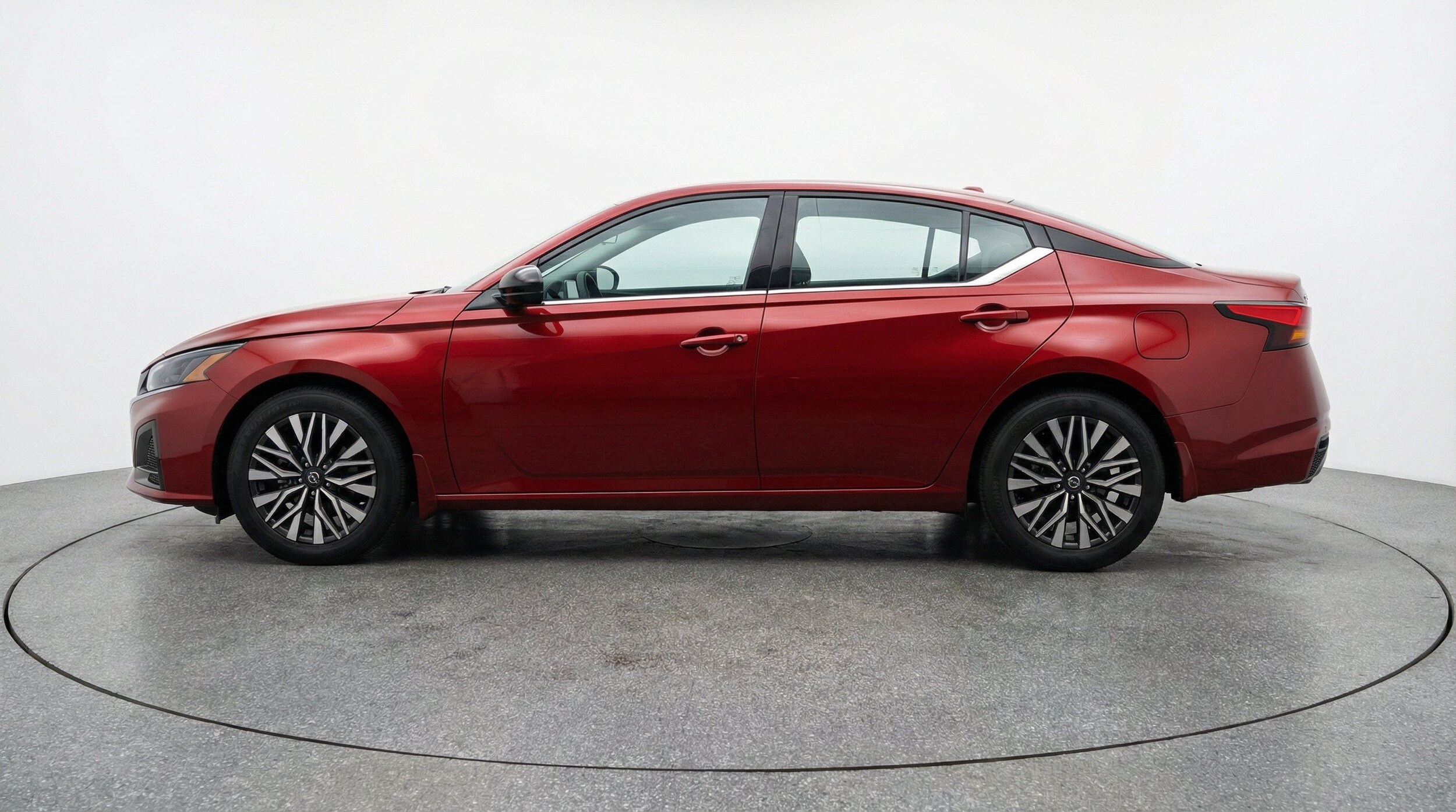 Thumbnail: 2025 Nissan Altima - 5