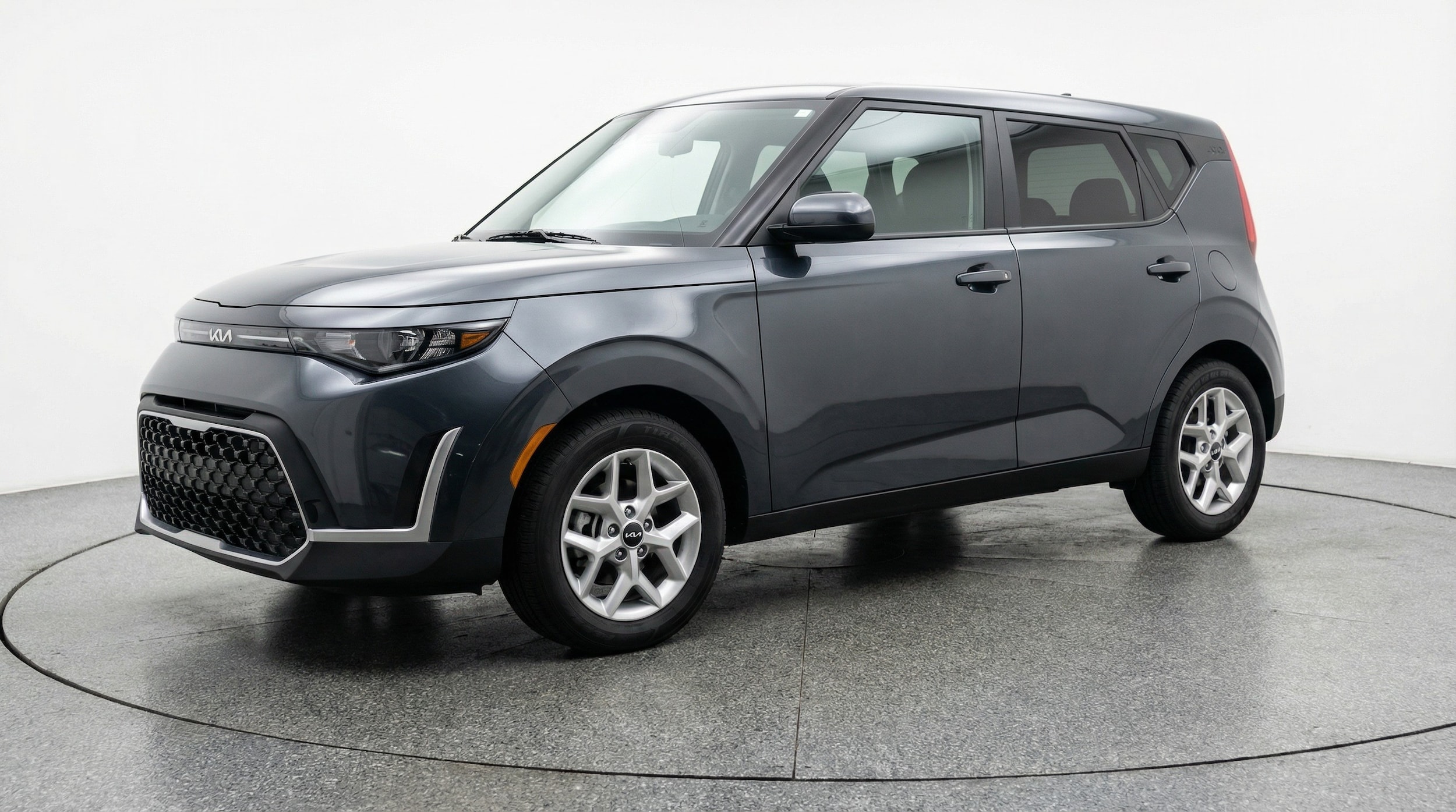 Thumbnail: 2025 Kia Soul - 3