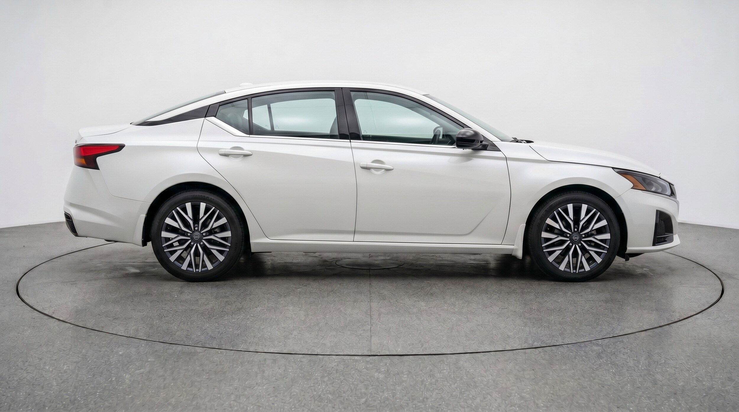 Thumbnail: 2025 Nissan Altima - 11