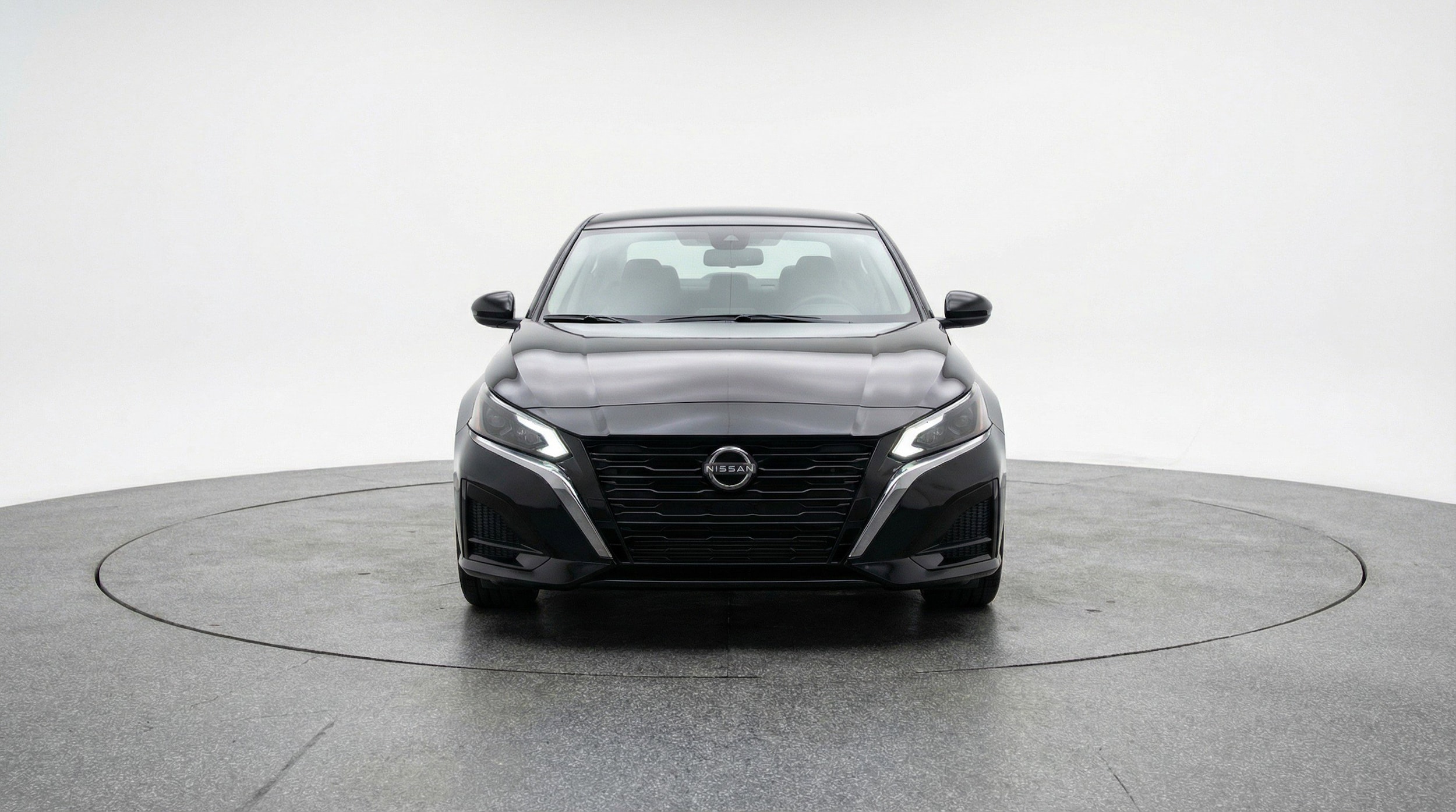 Thumbnail: 2025 Nissan Altima - 2