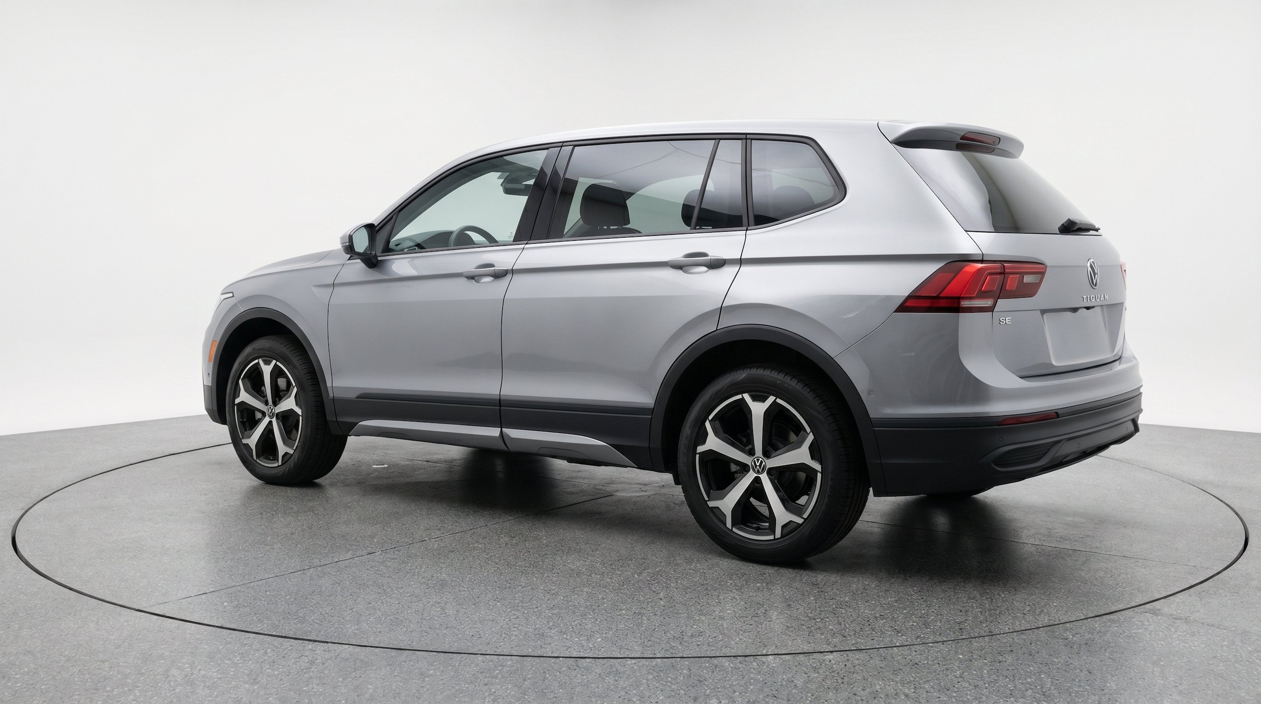 Thumbnail: 2026 Volkswagen Tiguan - 6