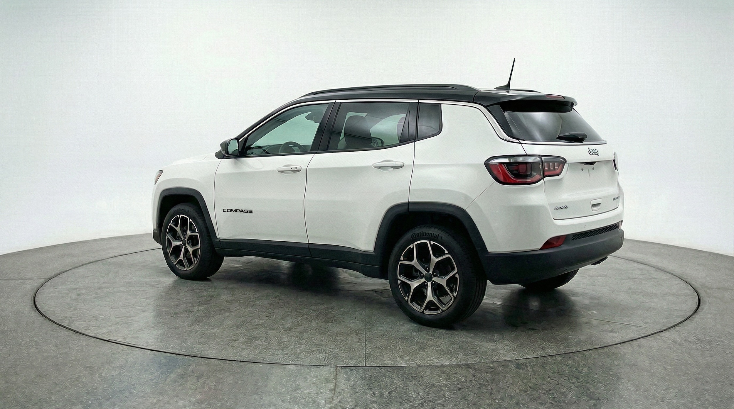 Thumbnail: 2025 Jeep Compass - 5