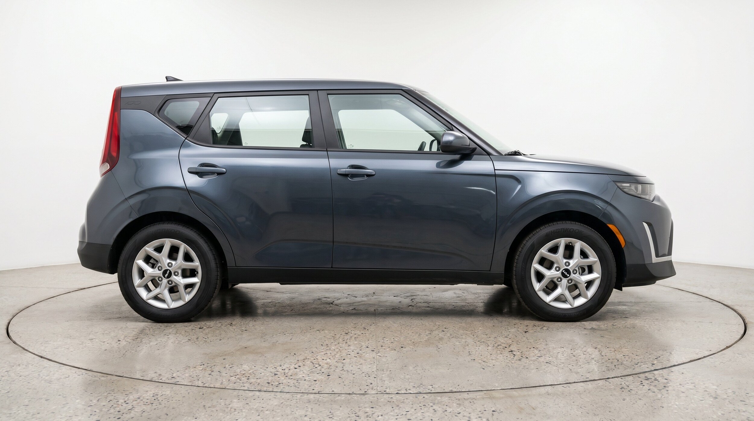Thumbnail: 2025 Kia Soul - 10
