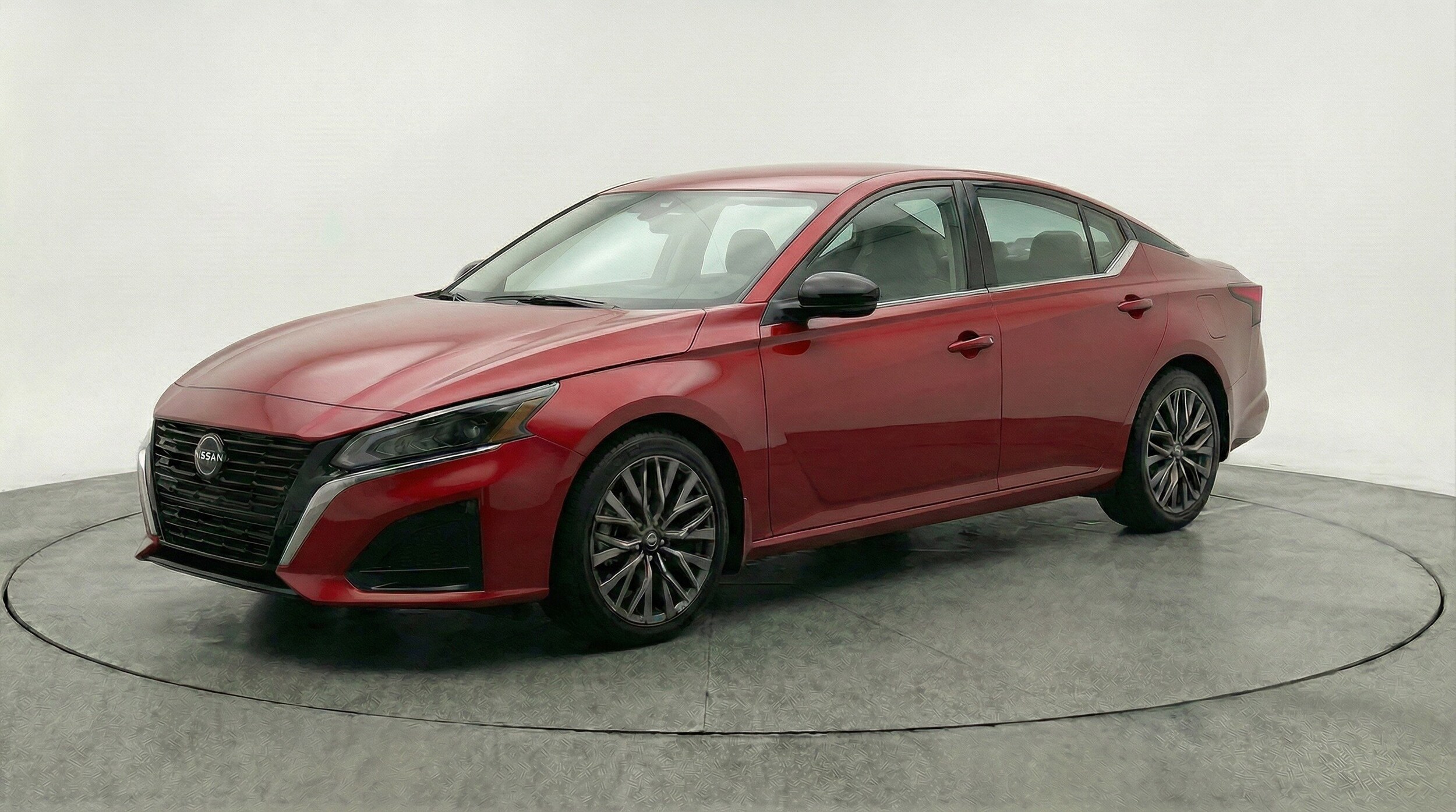 Thumbnail: 2025 Nissan Altima - 3